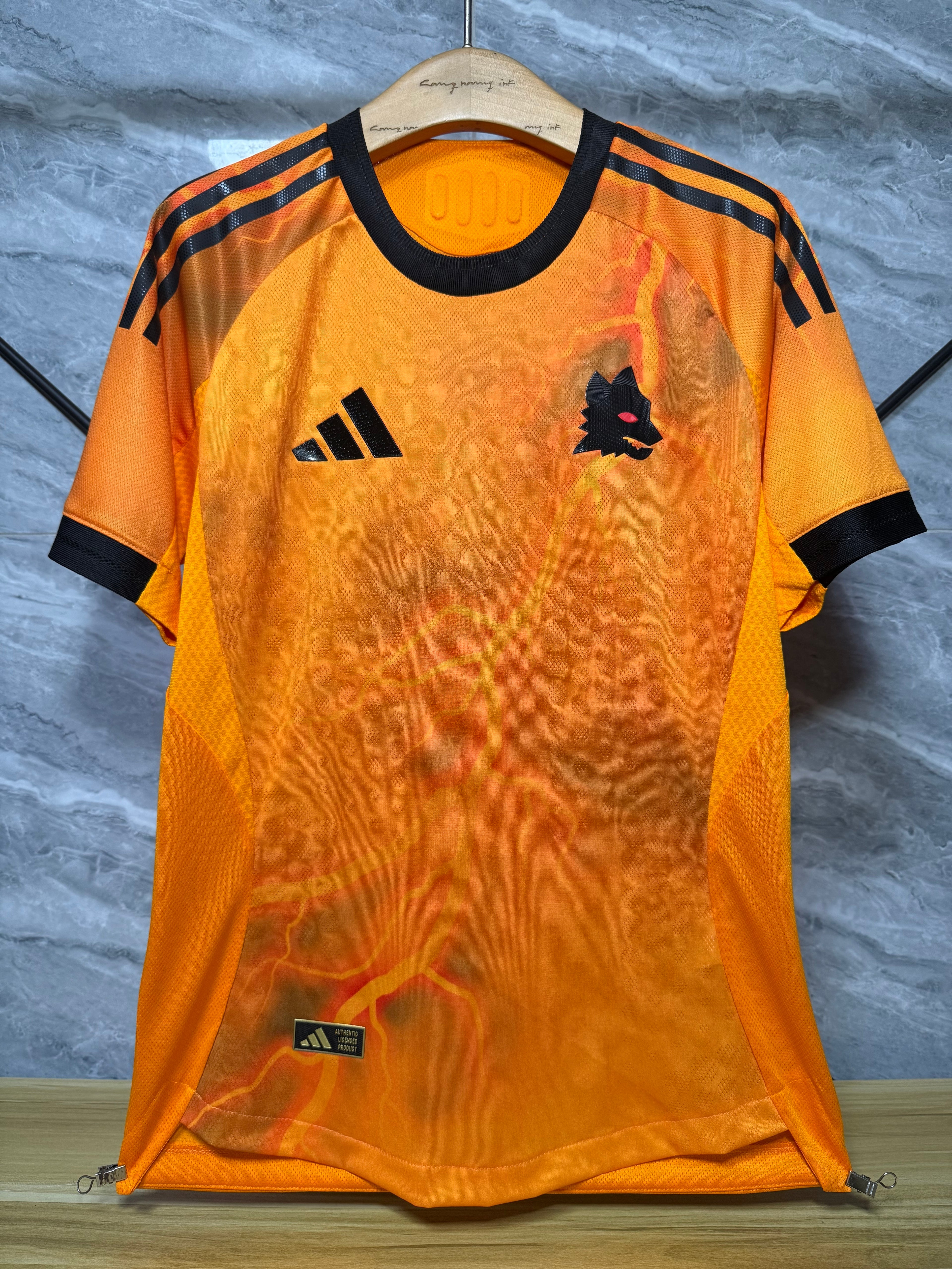 25-26罗马客场玩家版本