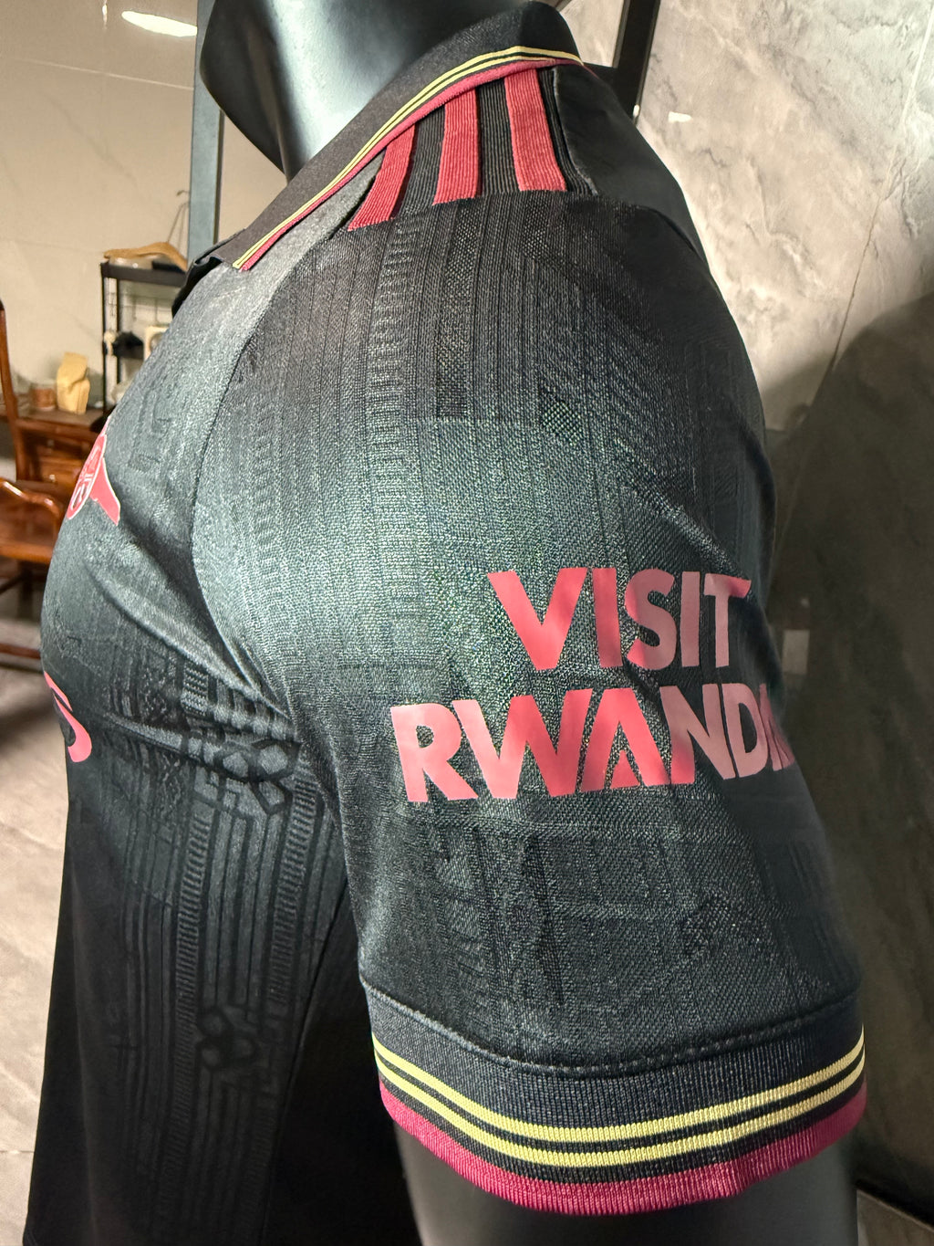 25-26阿森纳二客仿真版经典黑玩家版本