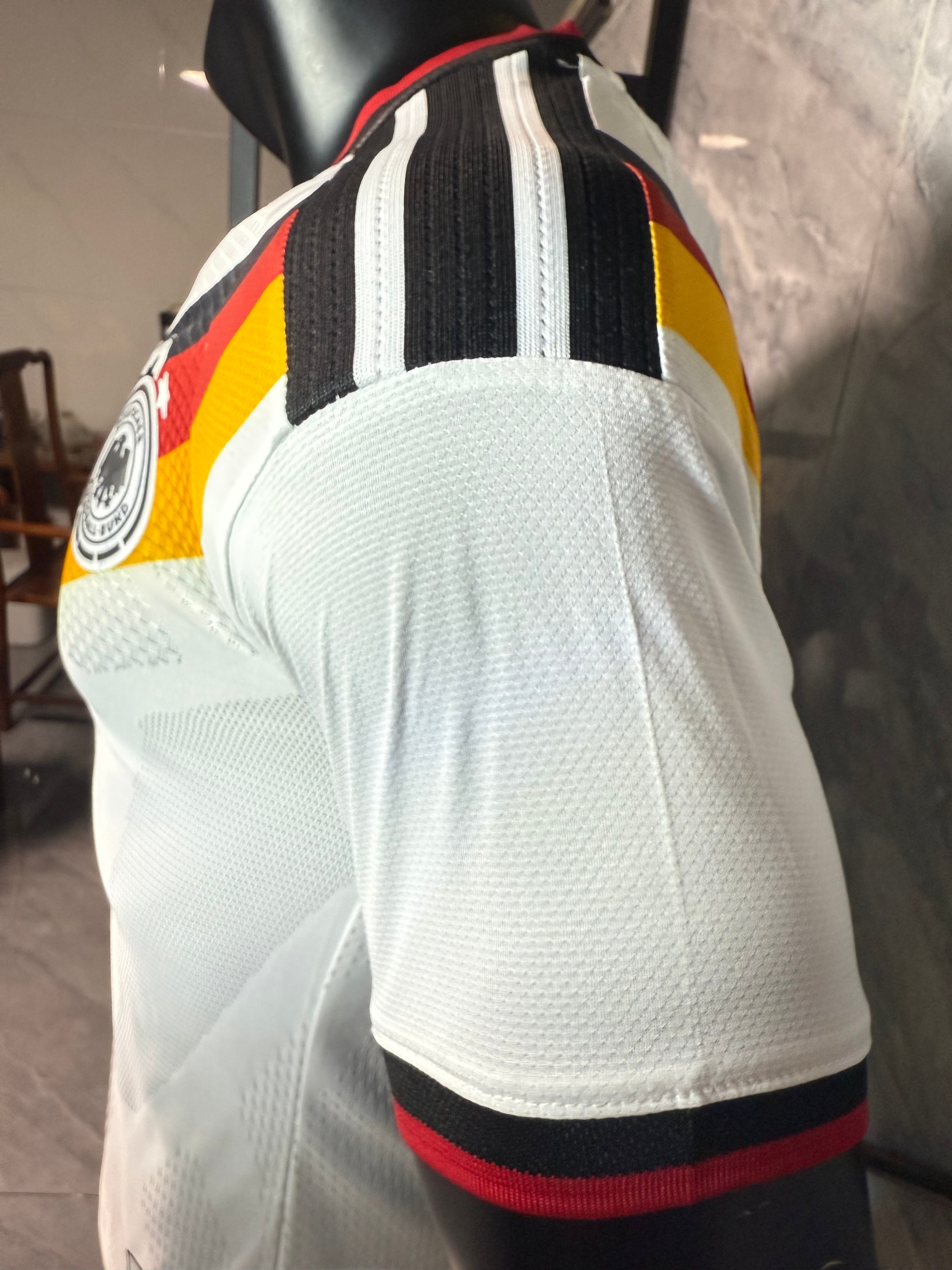 25-26德国主场玩家版本