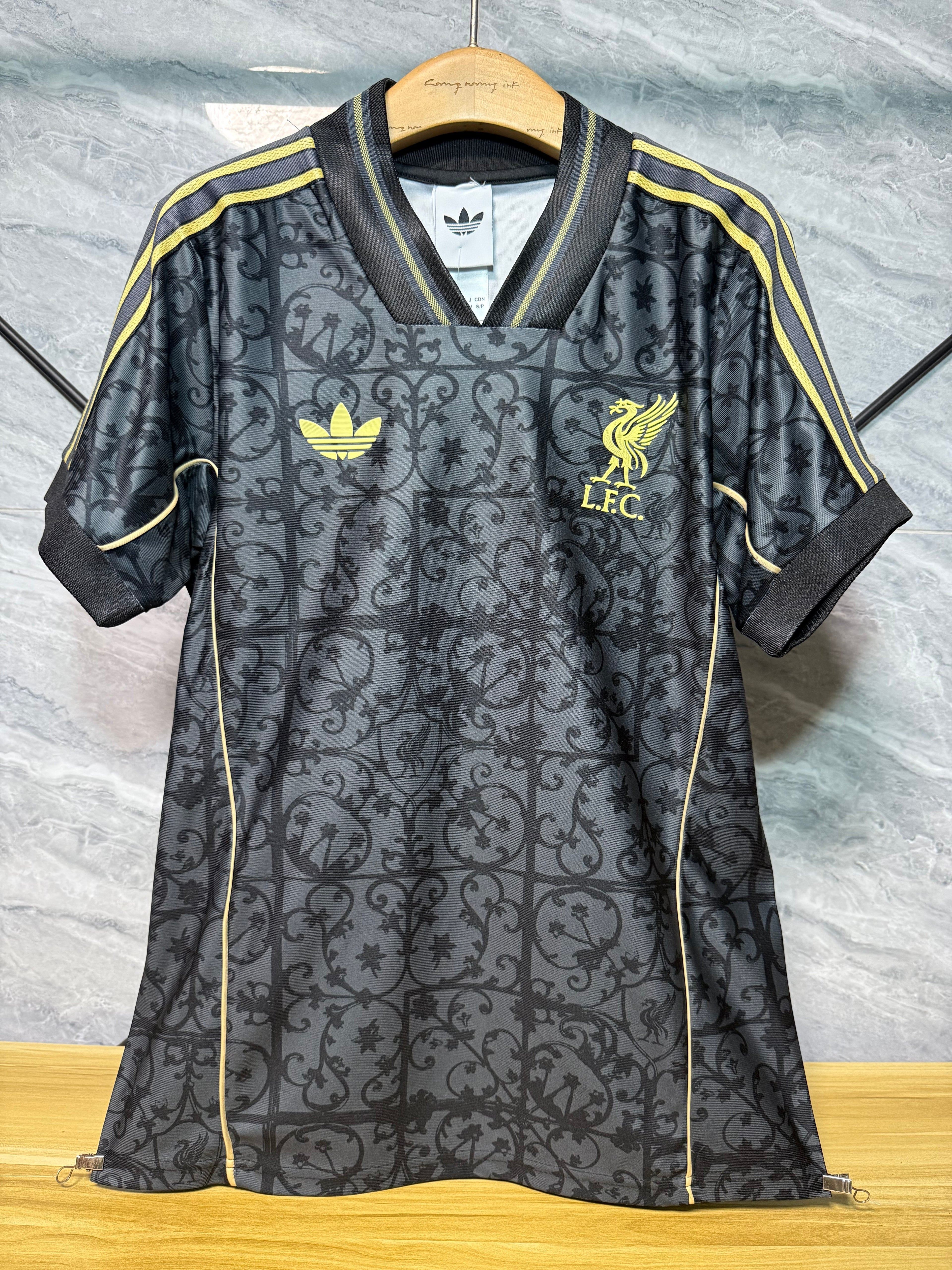 25-26利物浦复古款绿藤草玩家版本