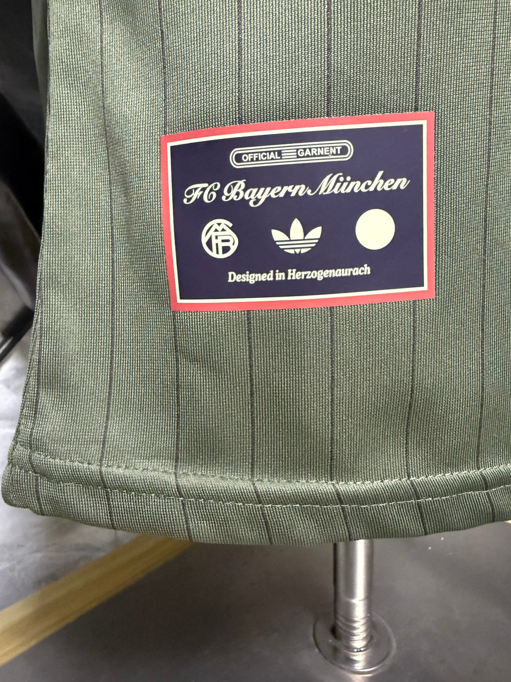 25-26拜仁复古款三叶抺茶绿玩家版本