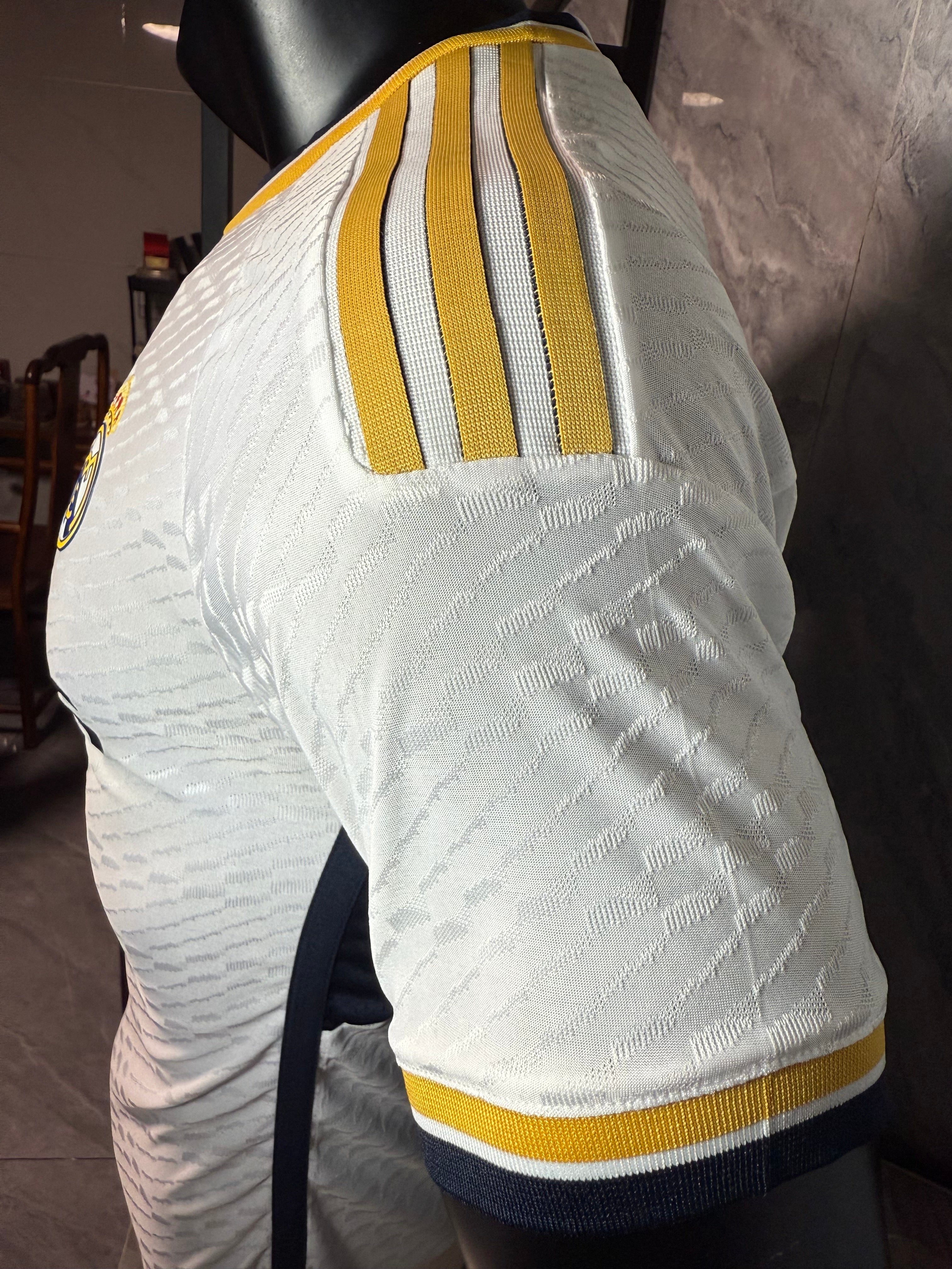 23-24皇马主场玩家版本