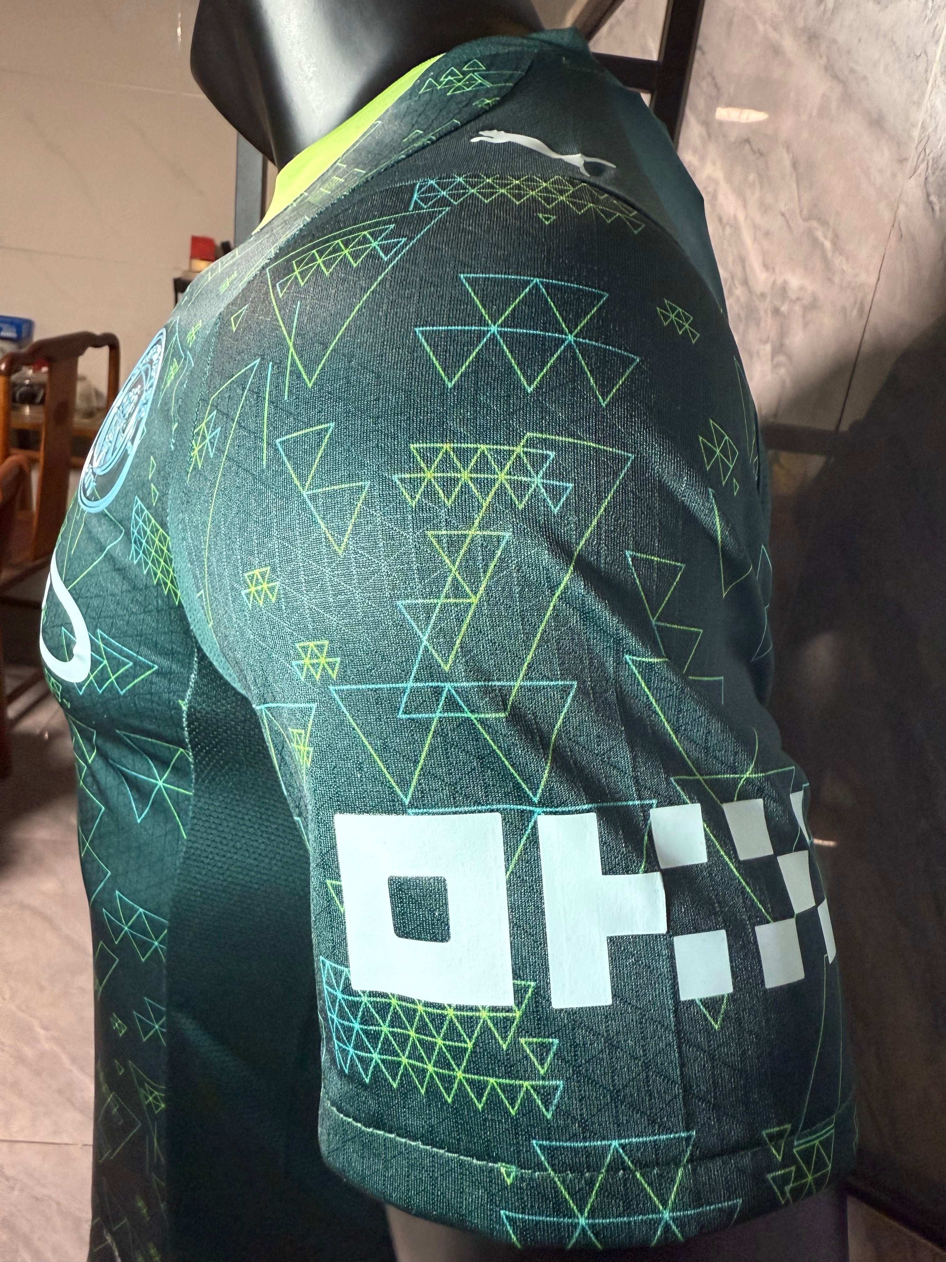 25-26曼城三客玩家版本