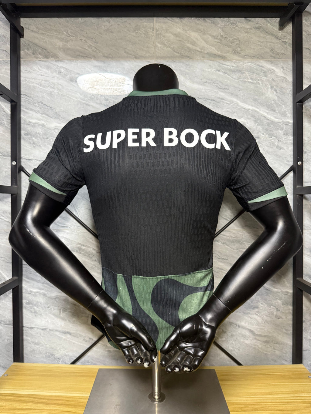 25-26里斯本客场玩家版本