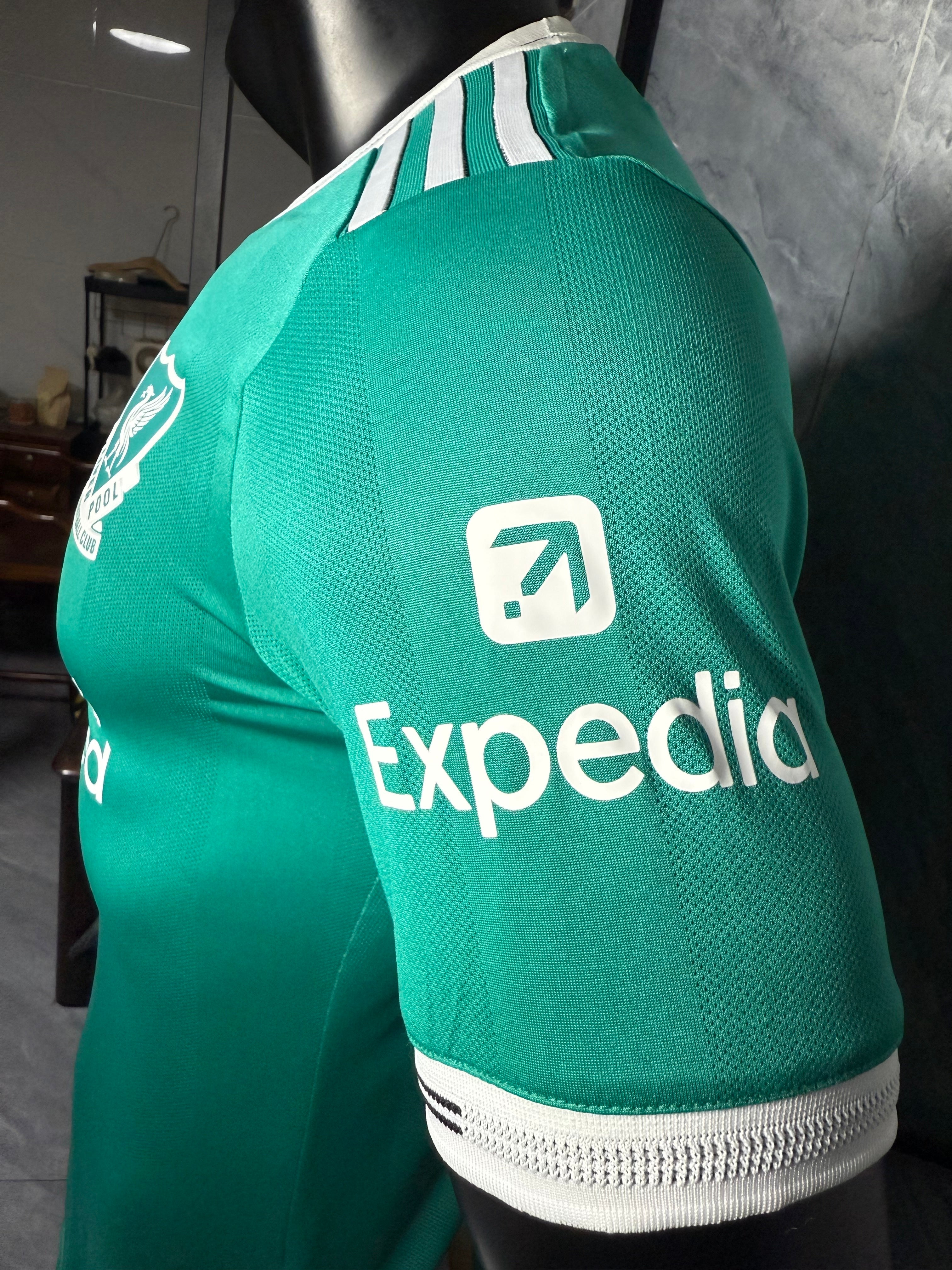 25-26利物浦二客玩家版本