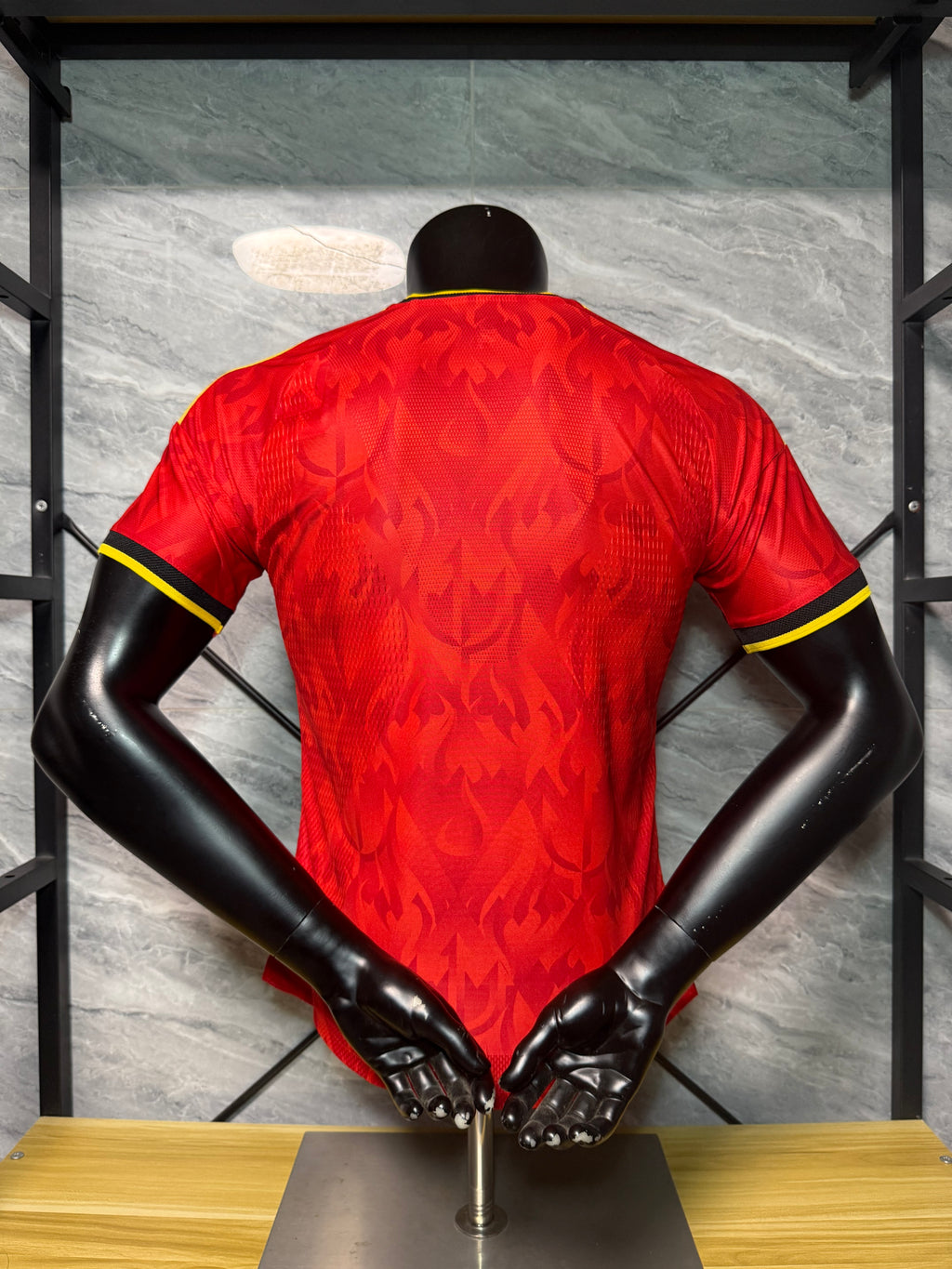 25-26比利时主场玩家版本