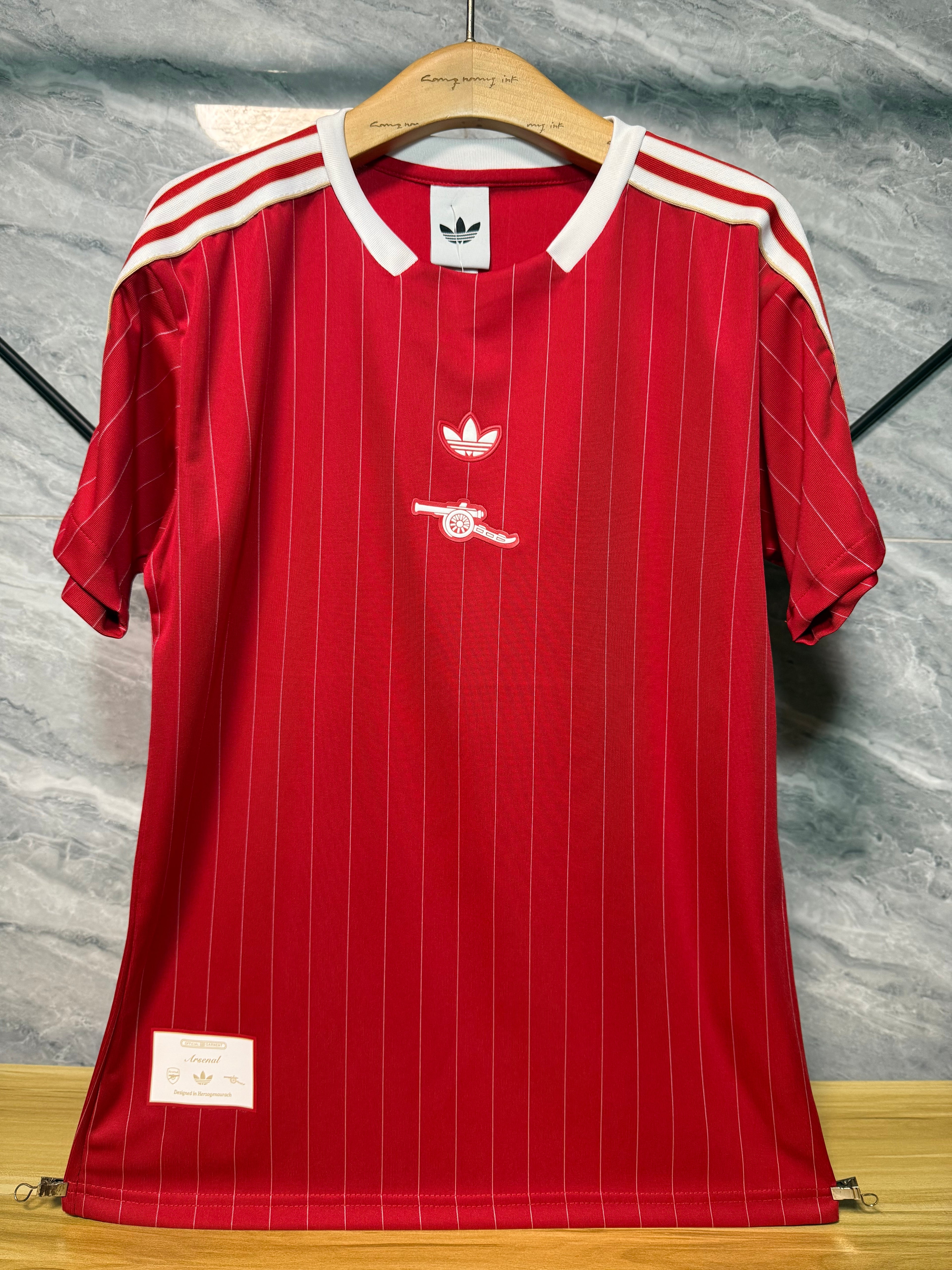 25-26阿森纳复古款三叶大红