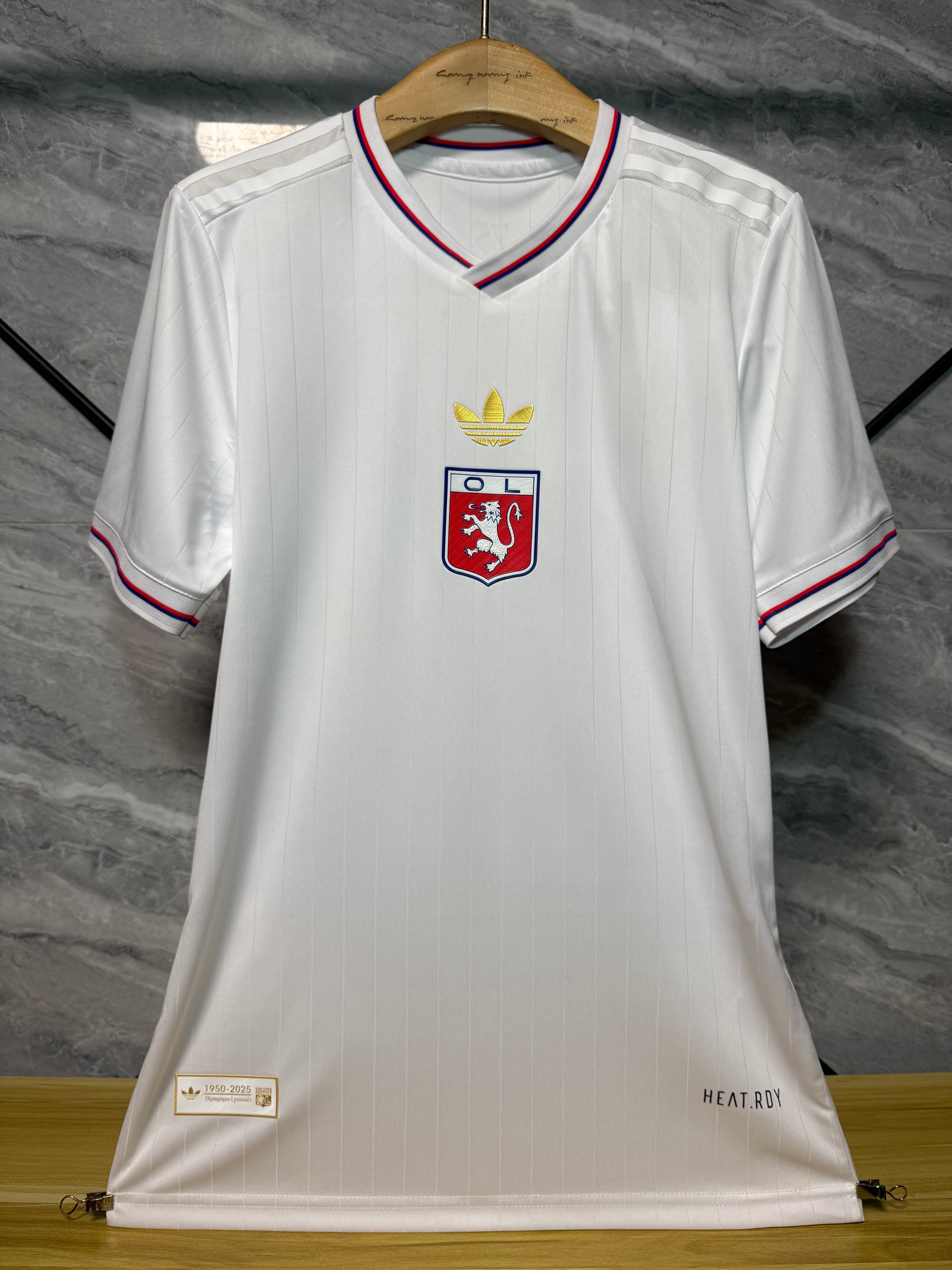 25-26里昂75周年纪念版