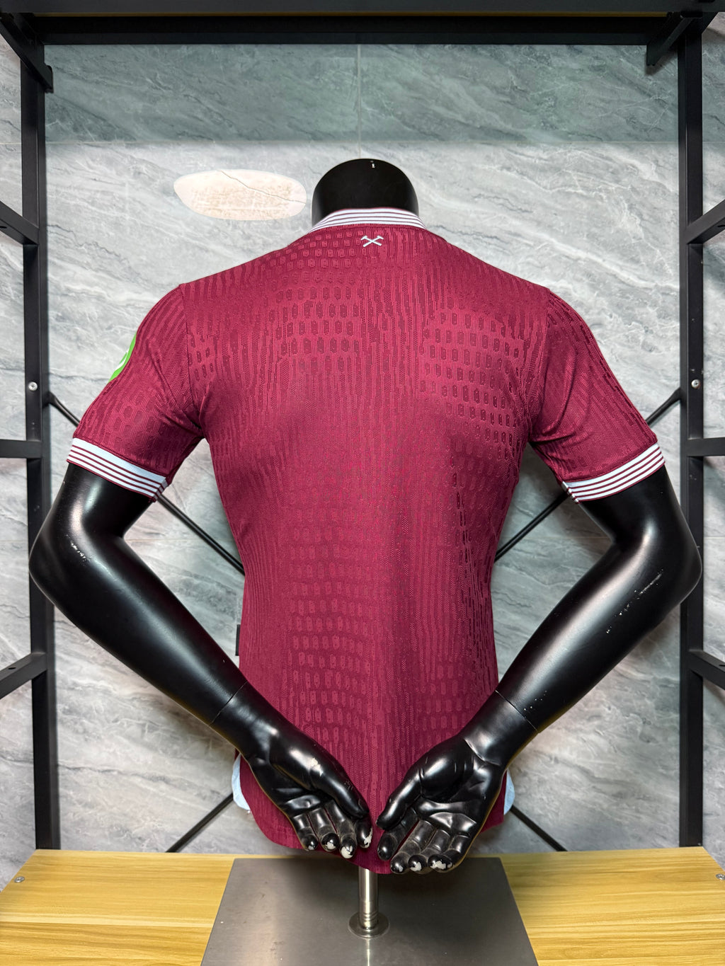 25-26西汉姆联主场玩家版本