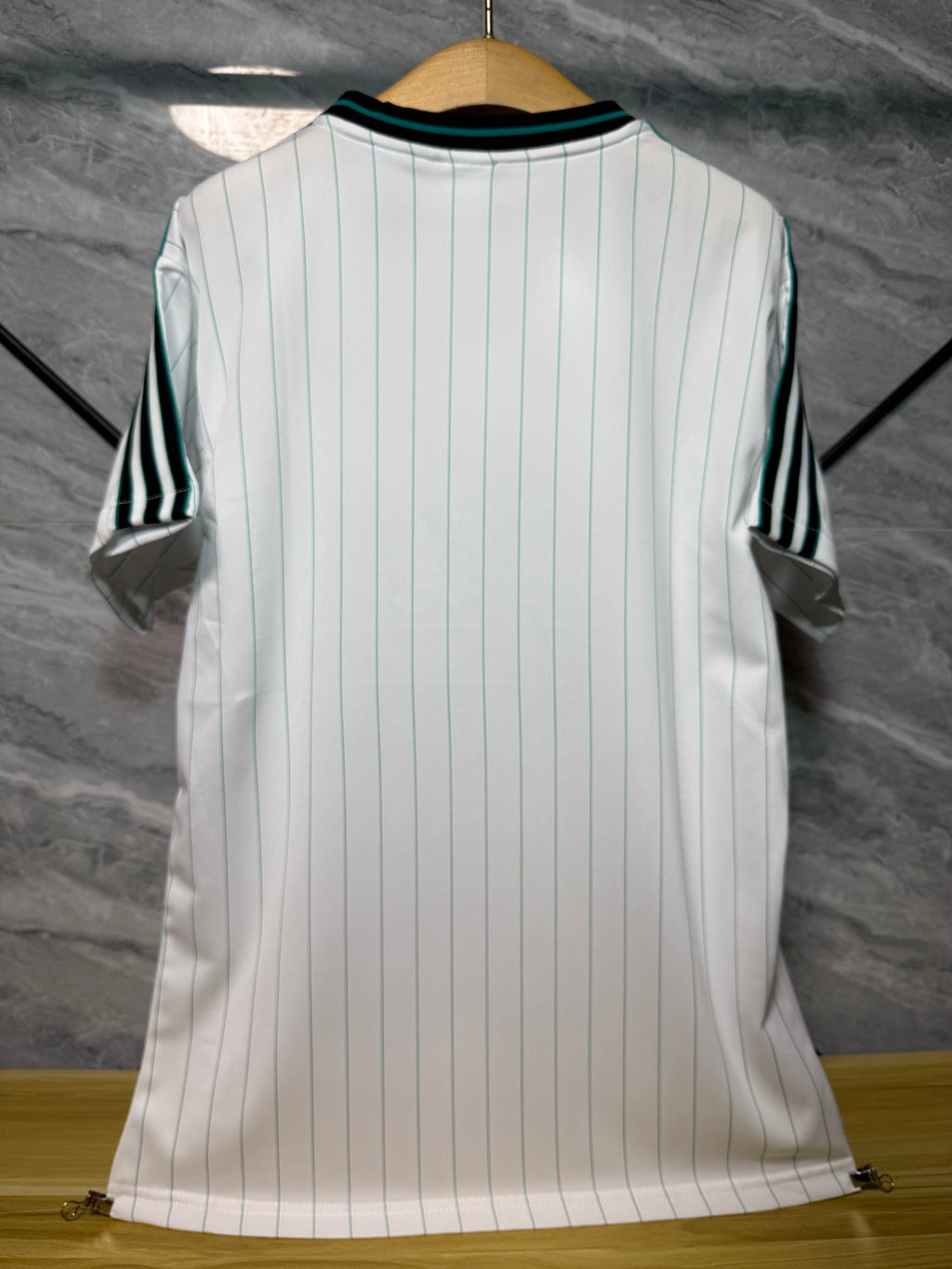 25-26LWP复古款三叶白玩家版本