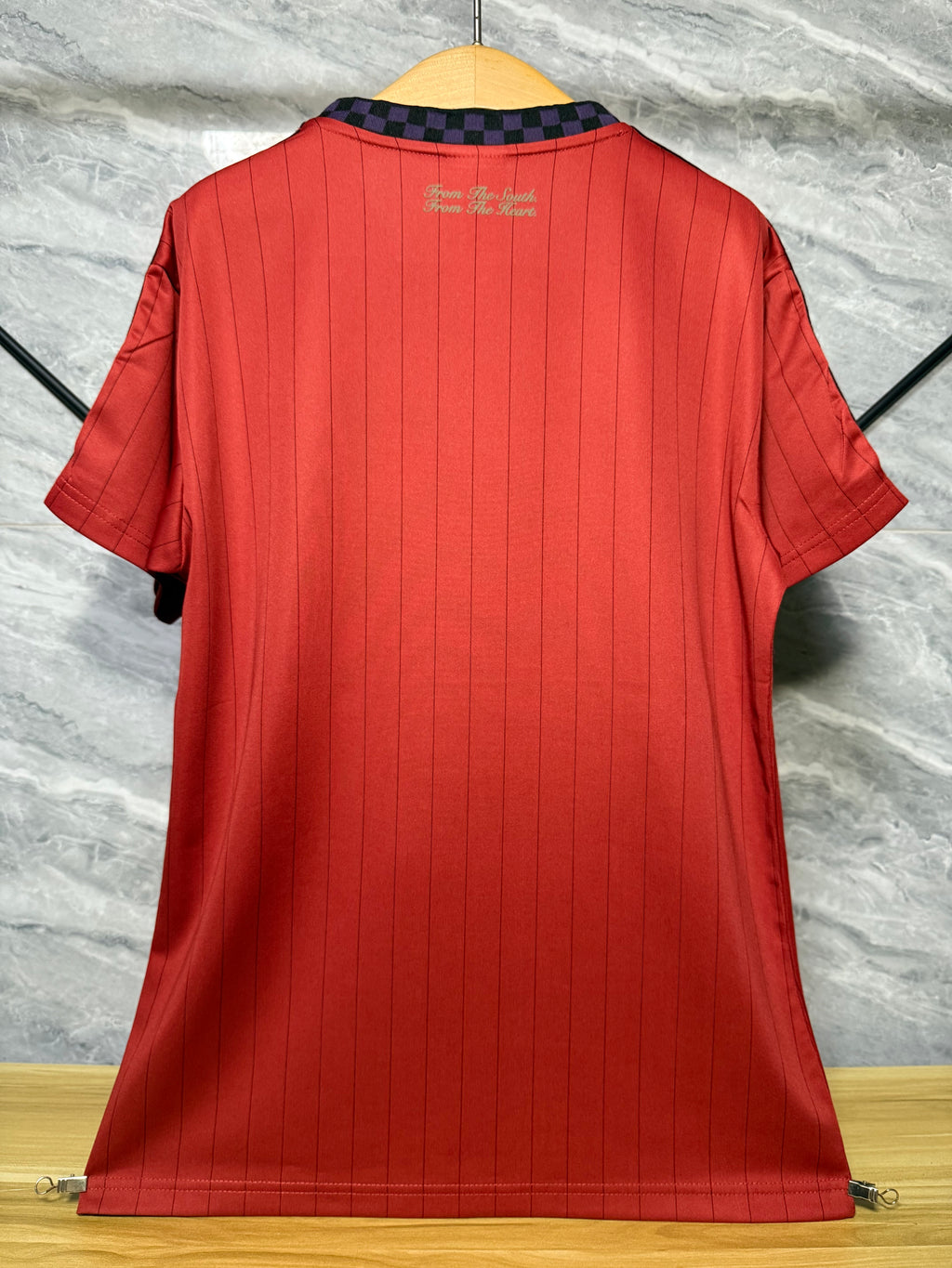 25-26拜仁复古款三叶红玩家版本