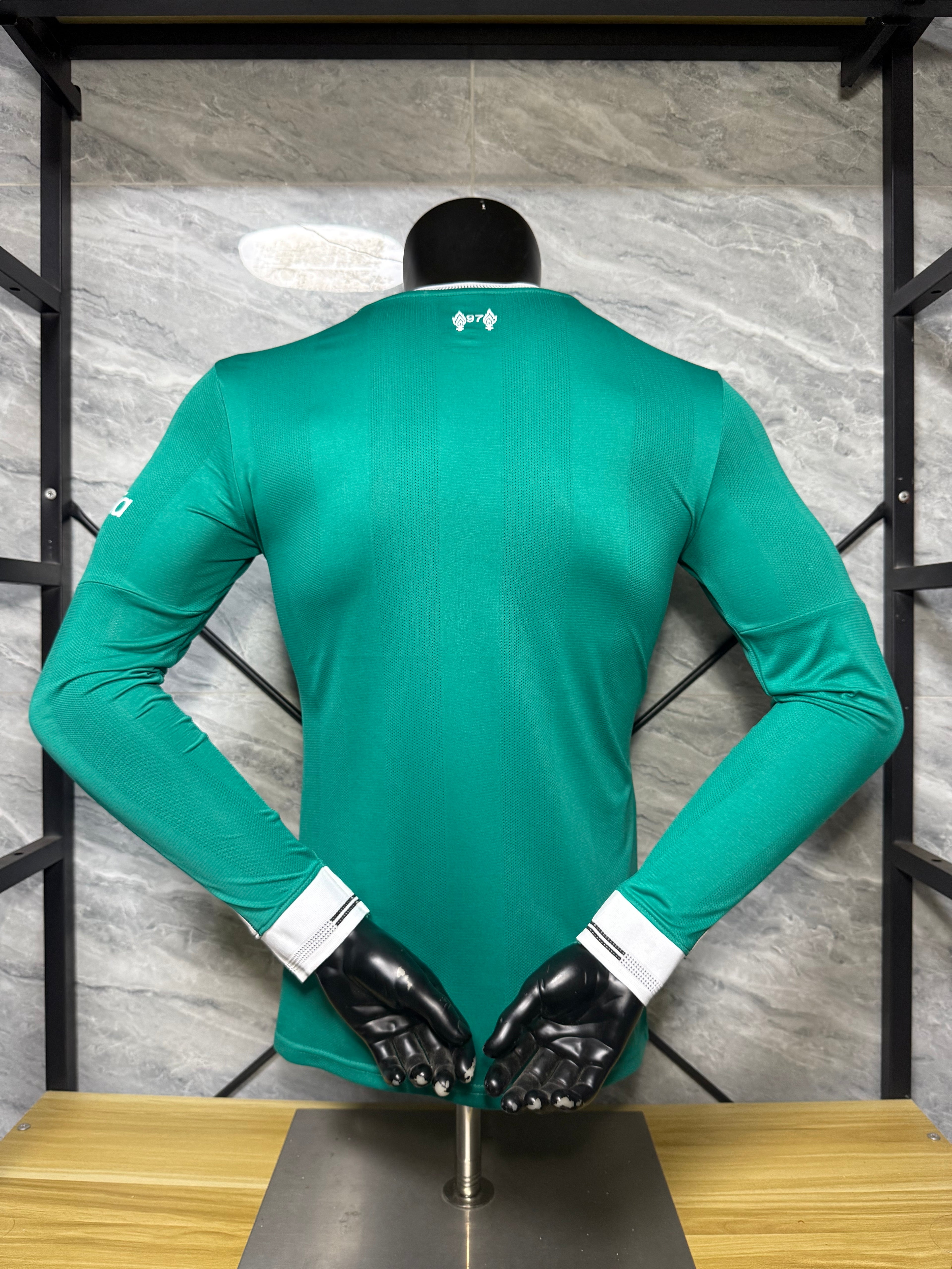 长袖球员 25-26利物浦二客