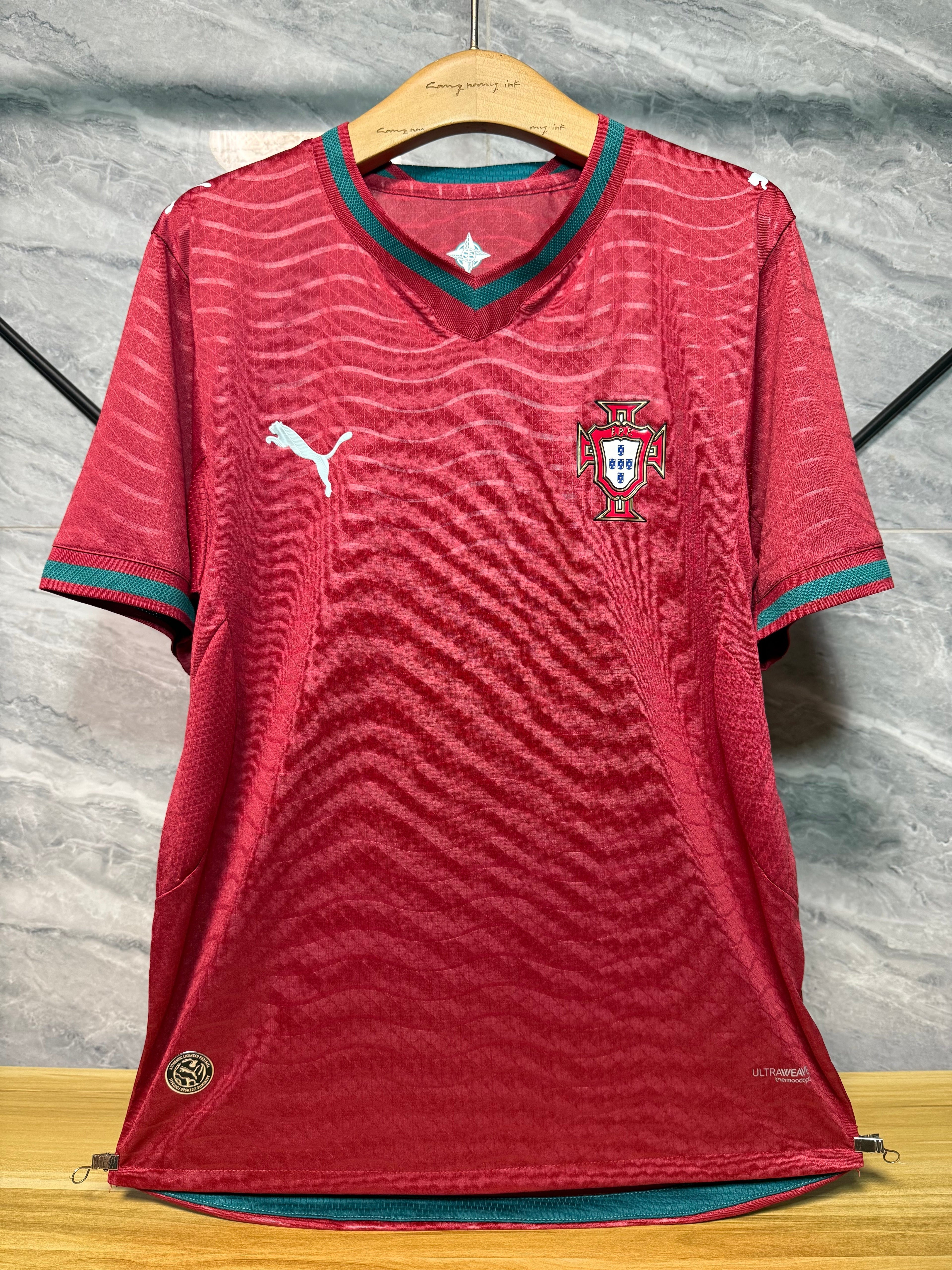 25-26葡萄牙主场玩家版本