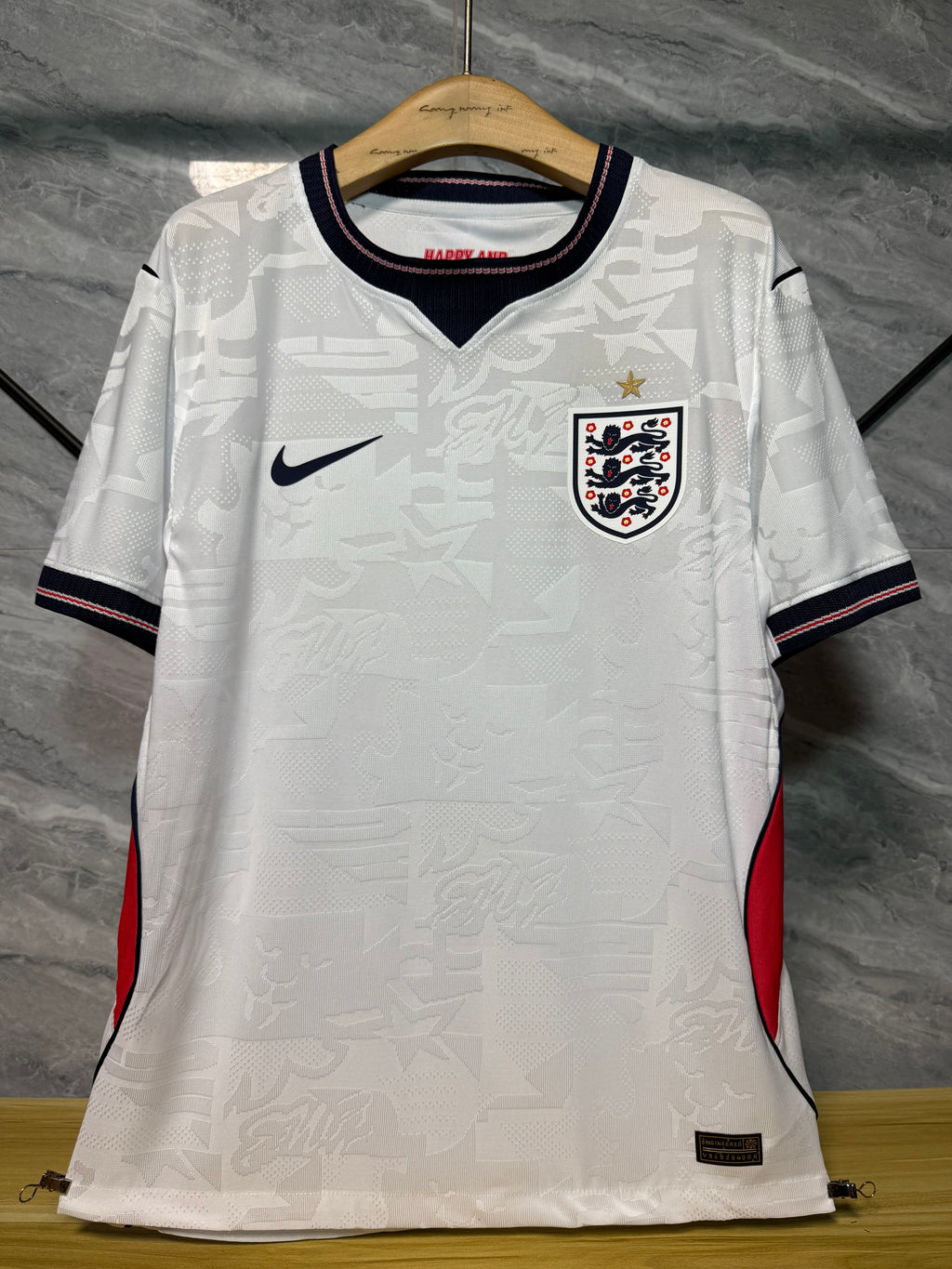 25-26英格兰主场玩家版本