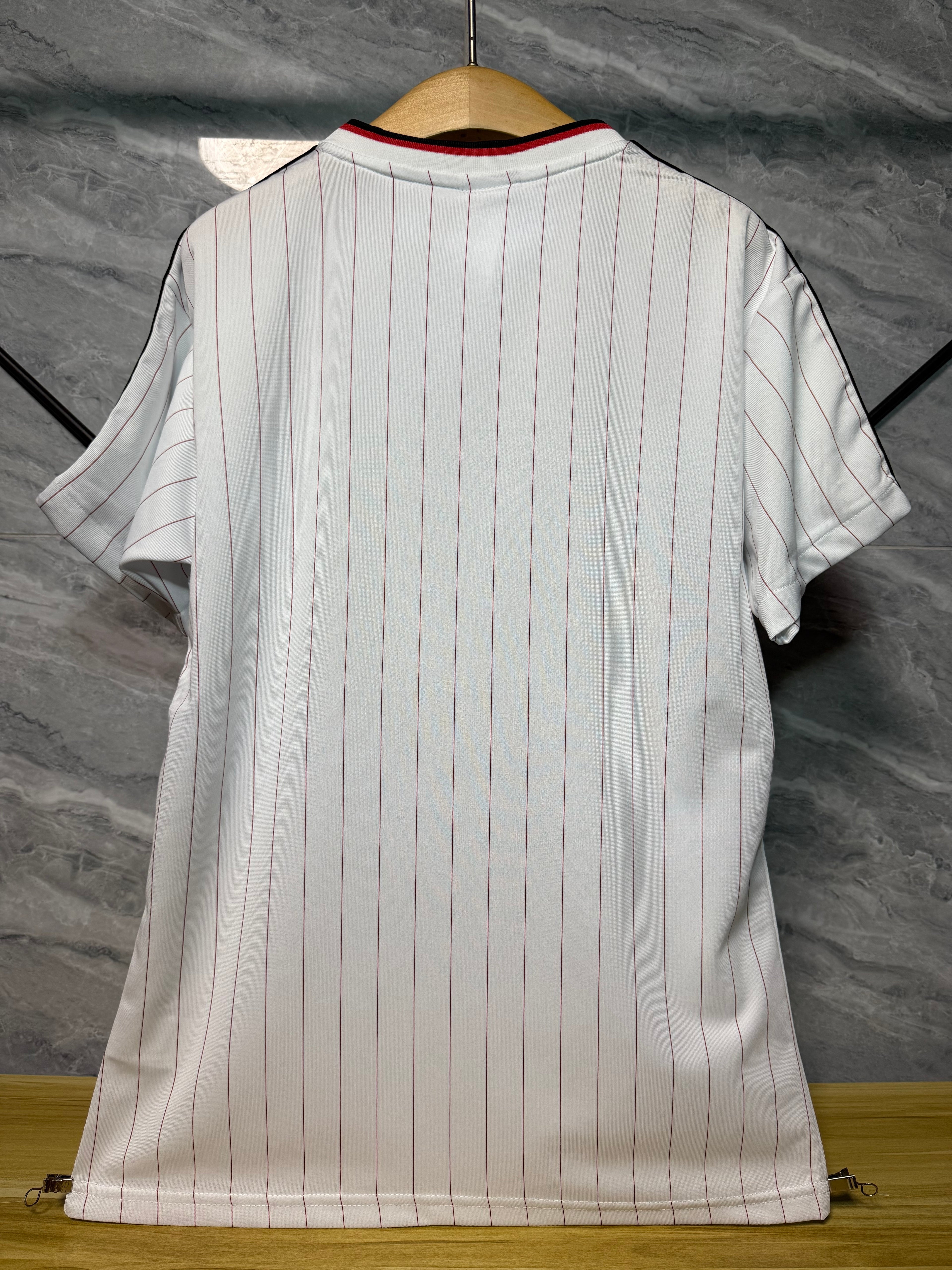 25-26曼联复古款三叶白玩家版本