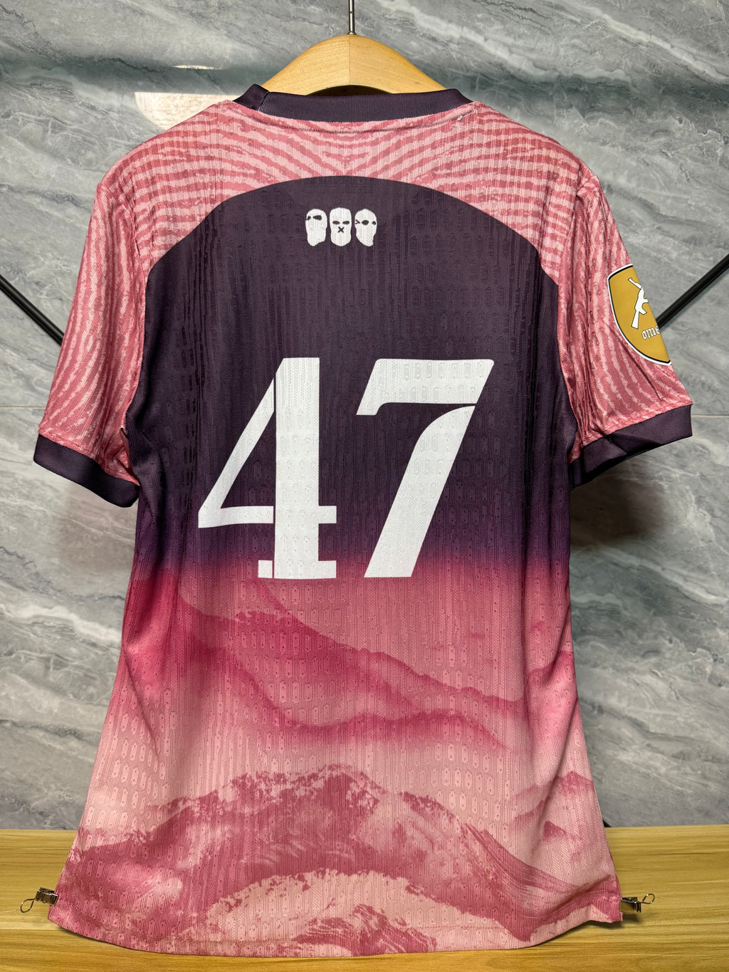 25-26三颗子弹AK47血洗五台山