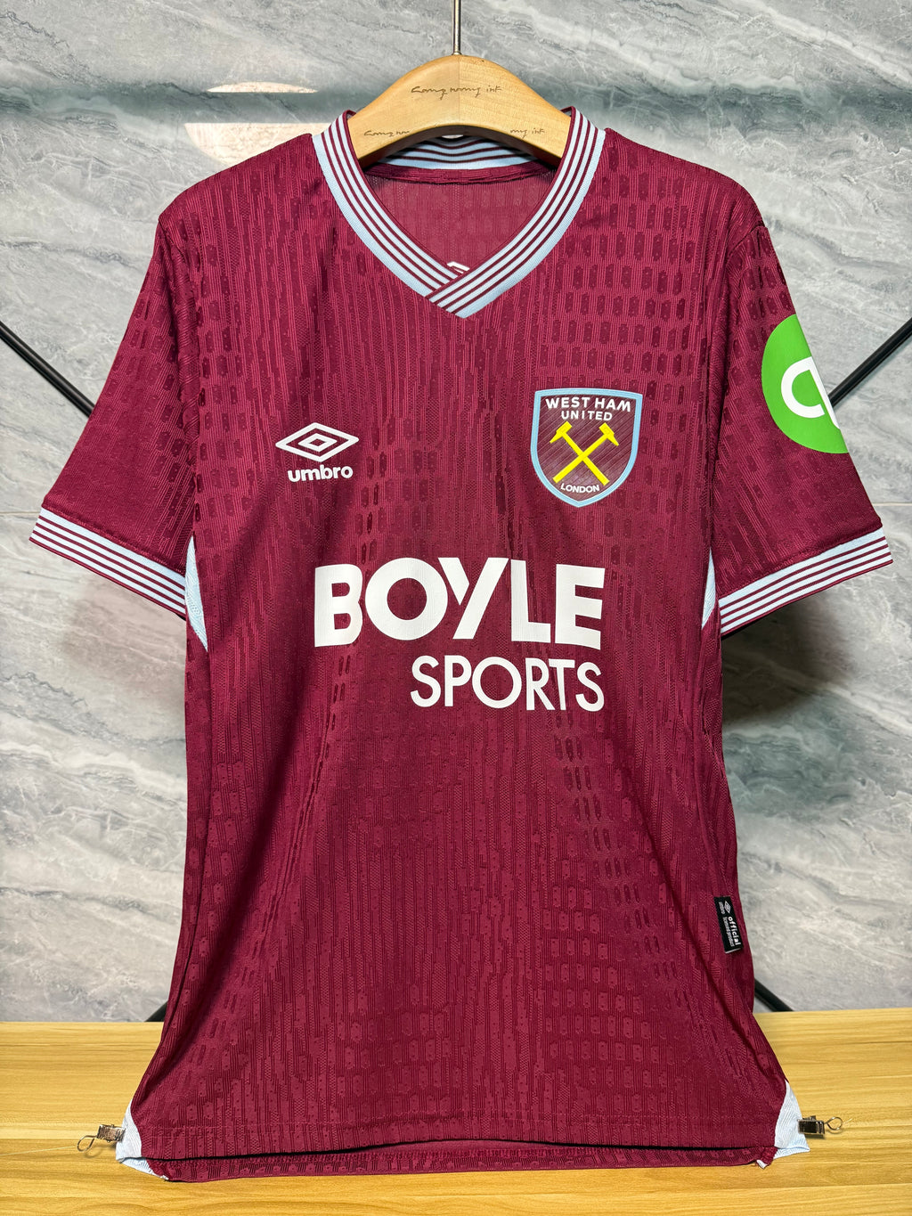 25-26西汉姆联主场玩家版本