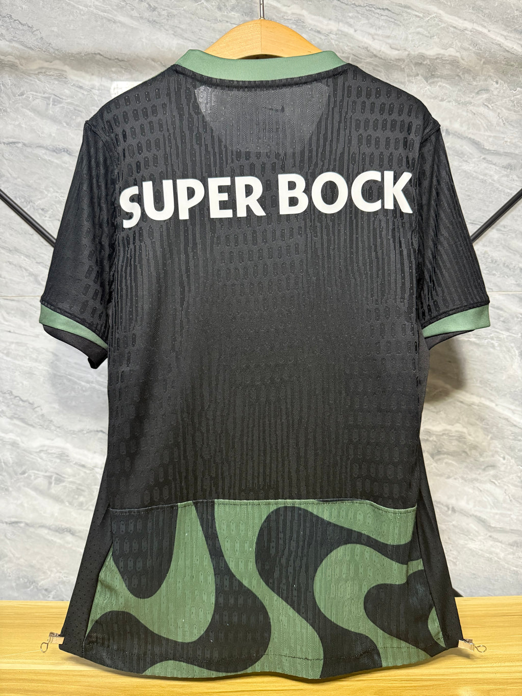 25-26里斯本客场玩家版本