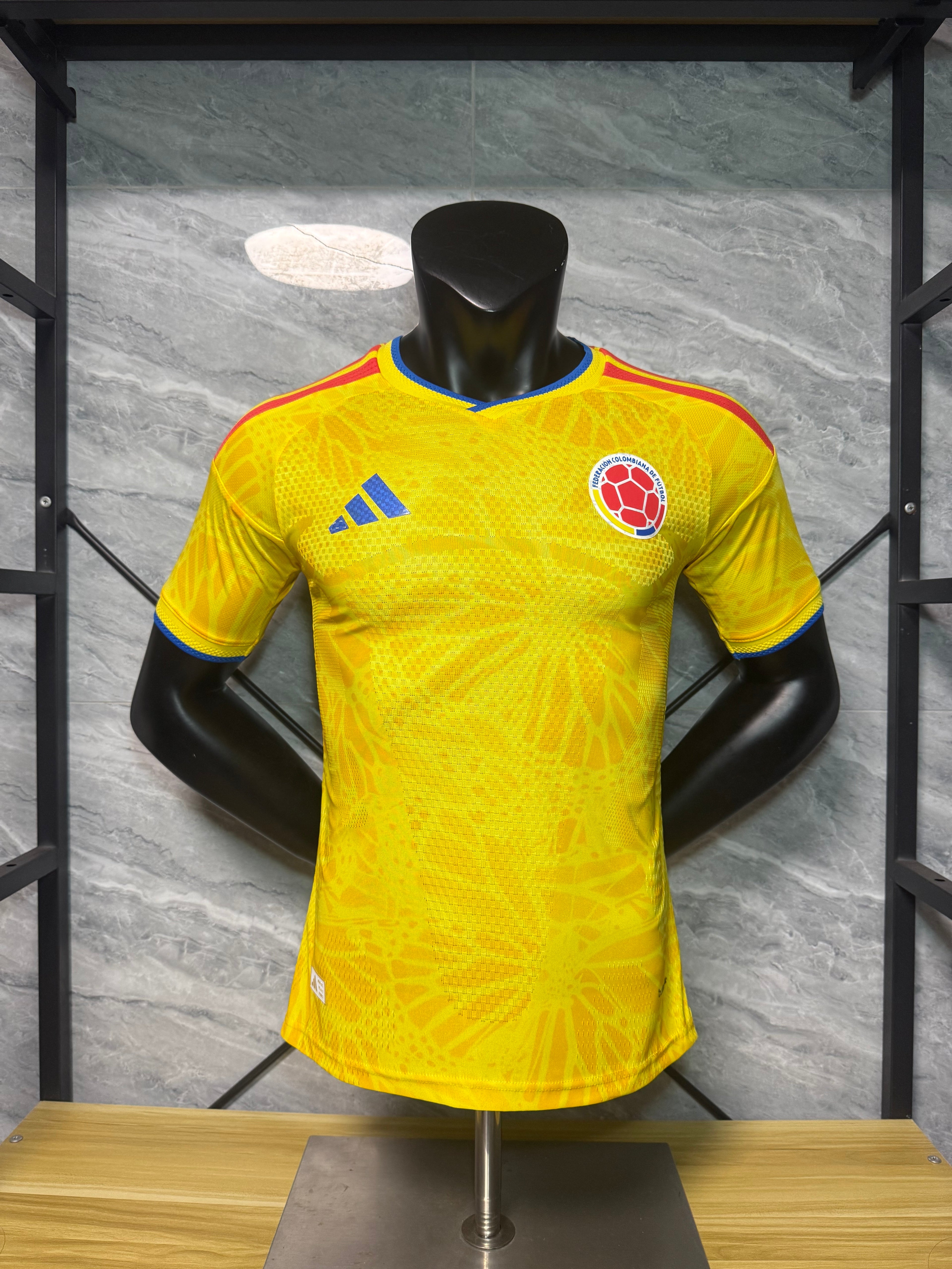 25-26哥伦比亚主场玩家版本