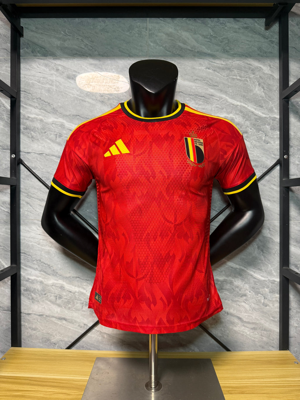 25-26比利时主场玩家版本