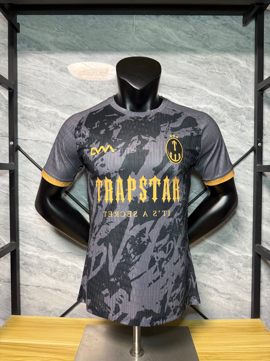 25-26特拉普说唱音乐黑灰