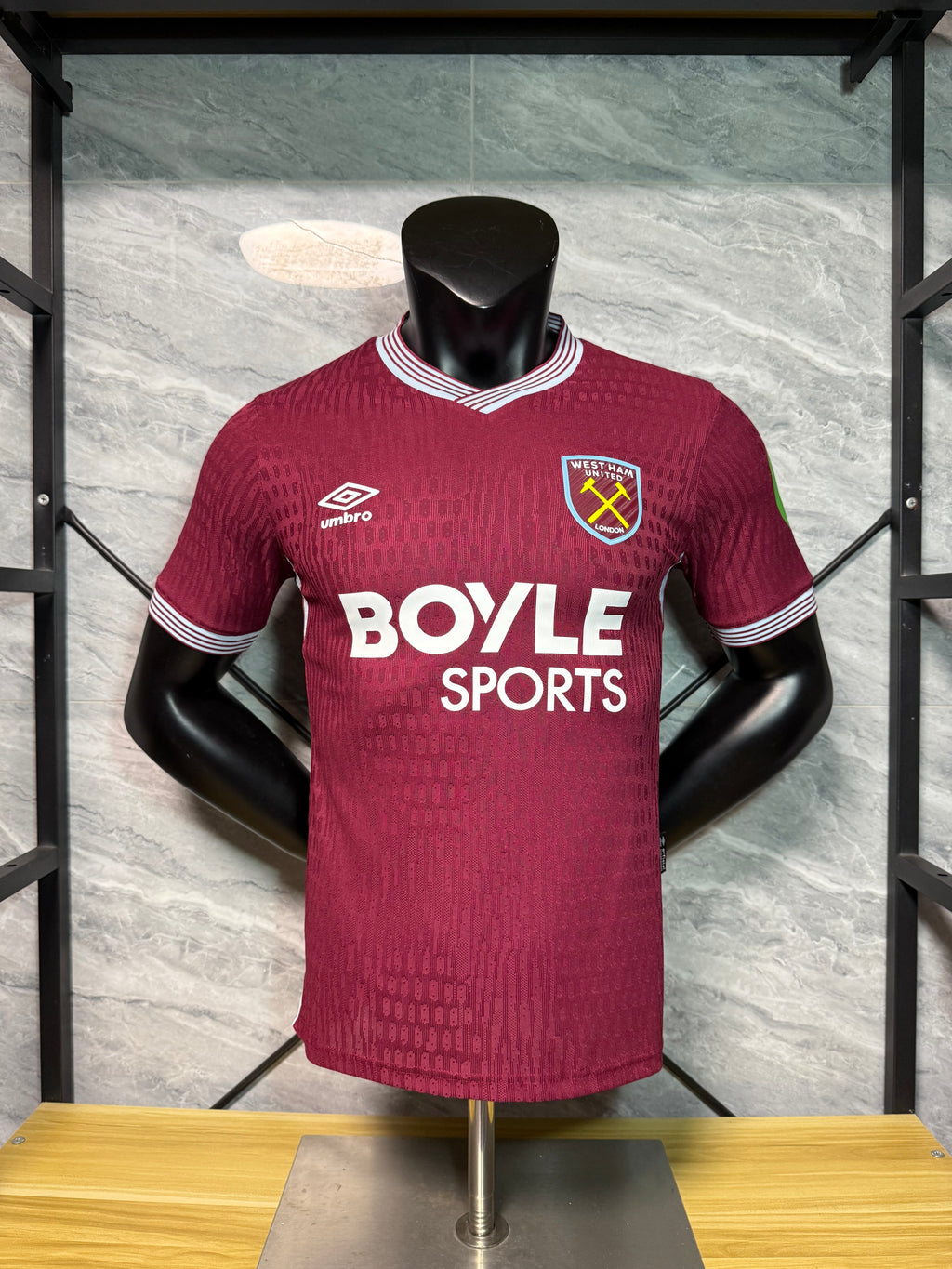 25-26西汉姆联主场玩家版本