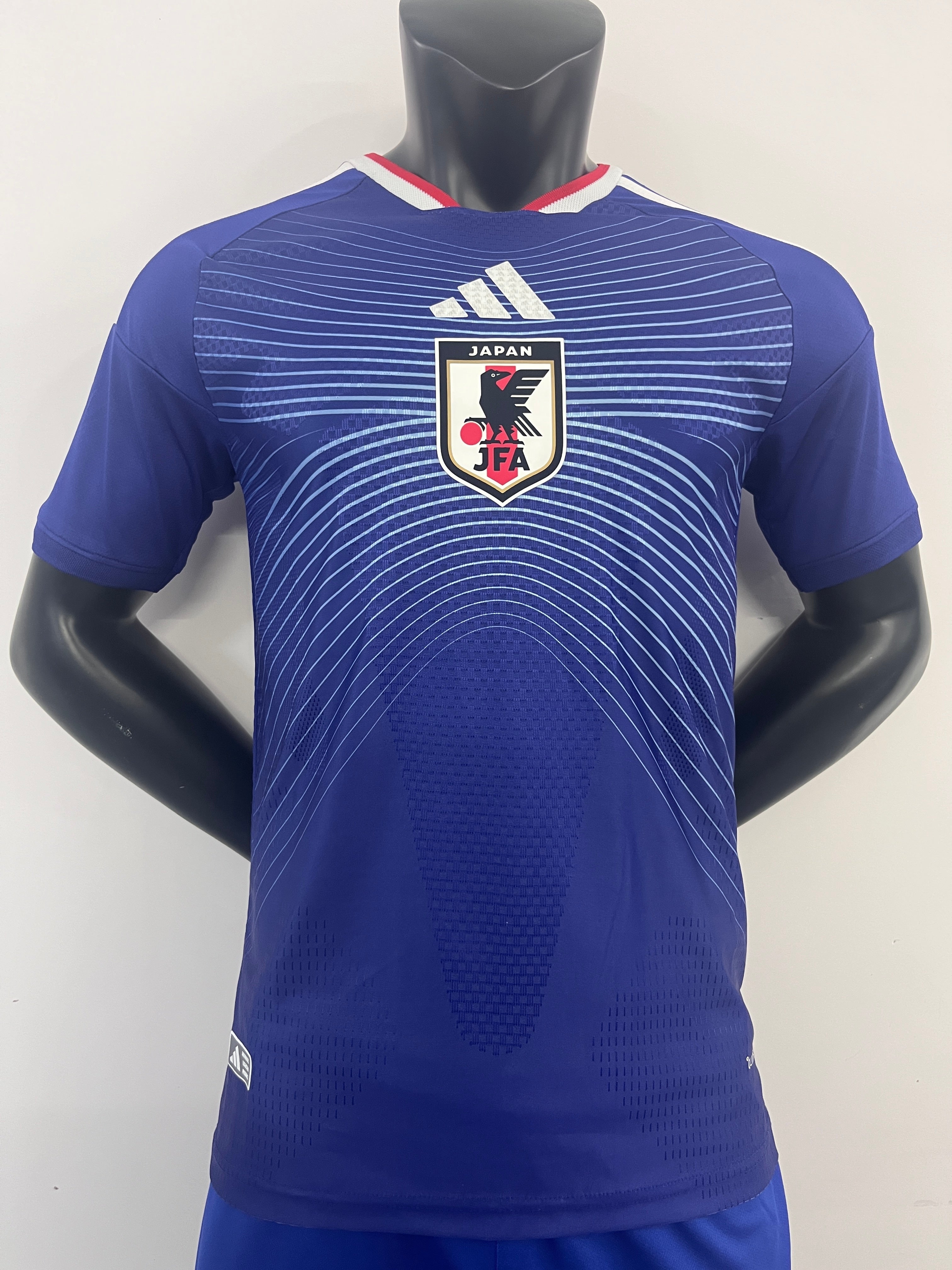 Estadio local de Japón de la Copa Mundial 2026, tallas S-2XL