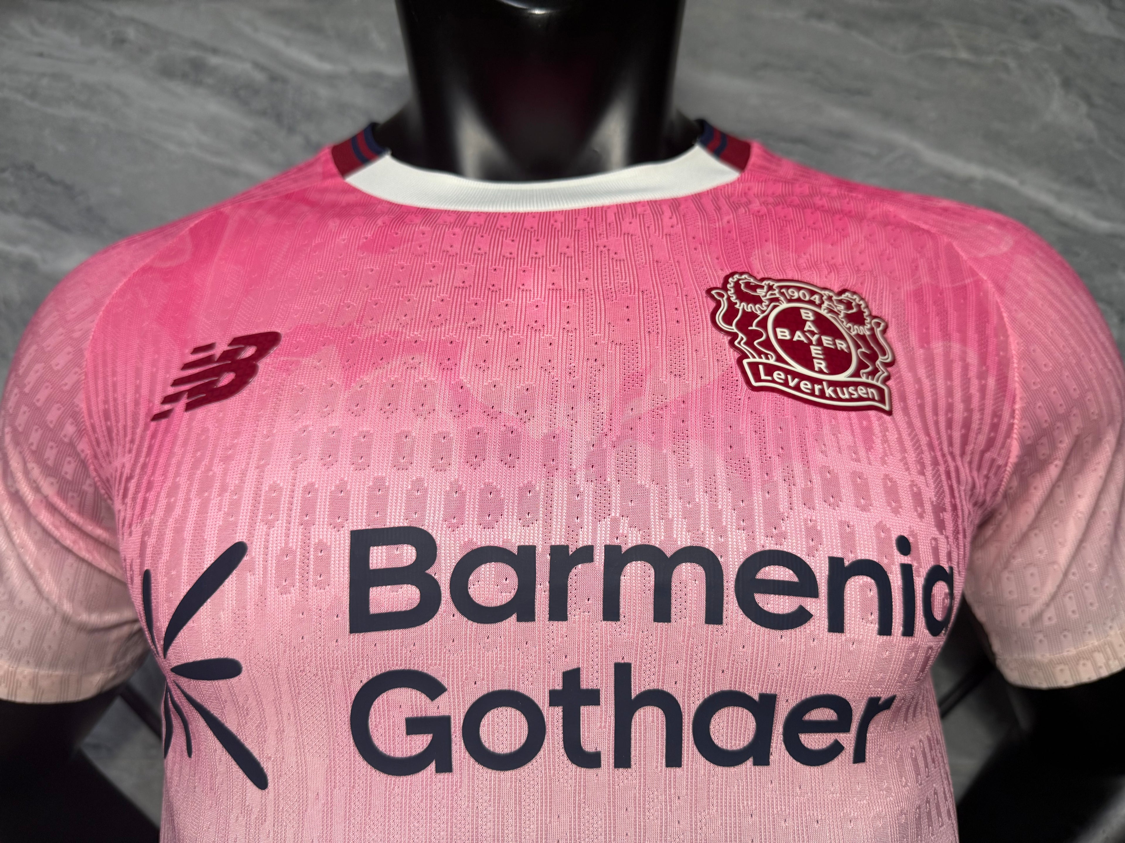 25-26勒沃库森客场玩家版本