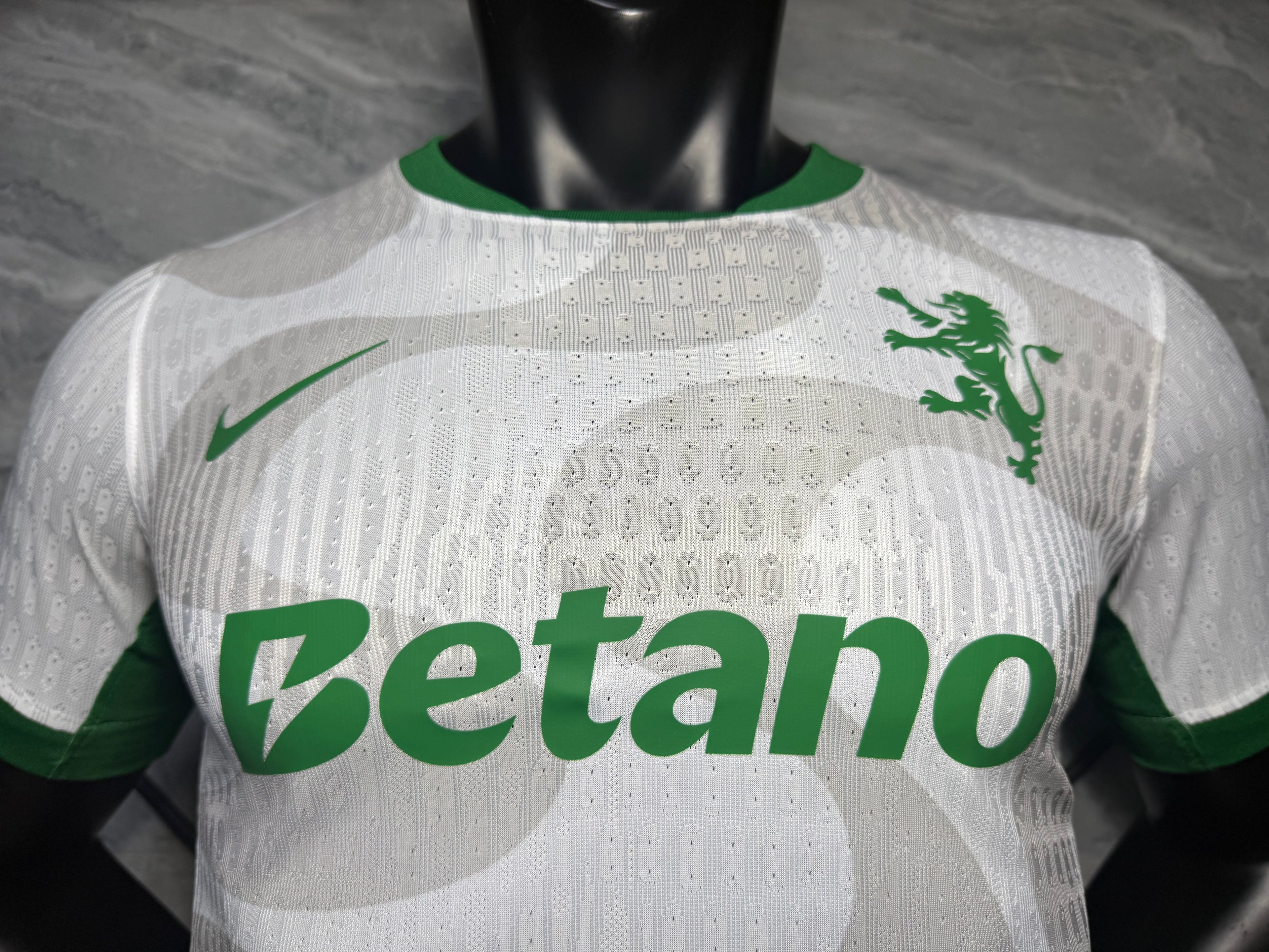 25-26里斯本二客玩家版本