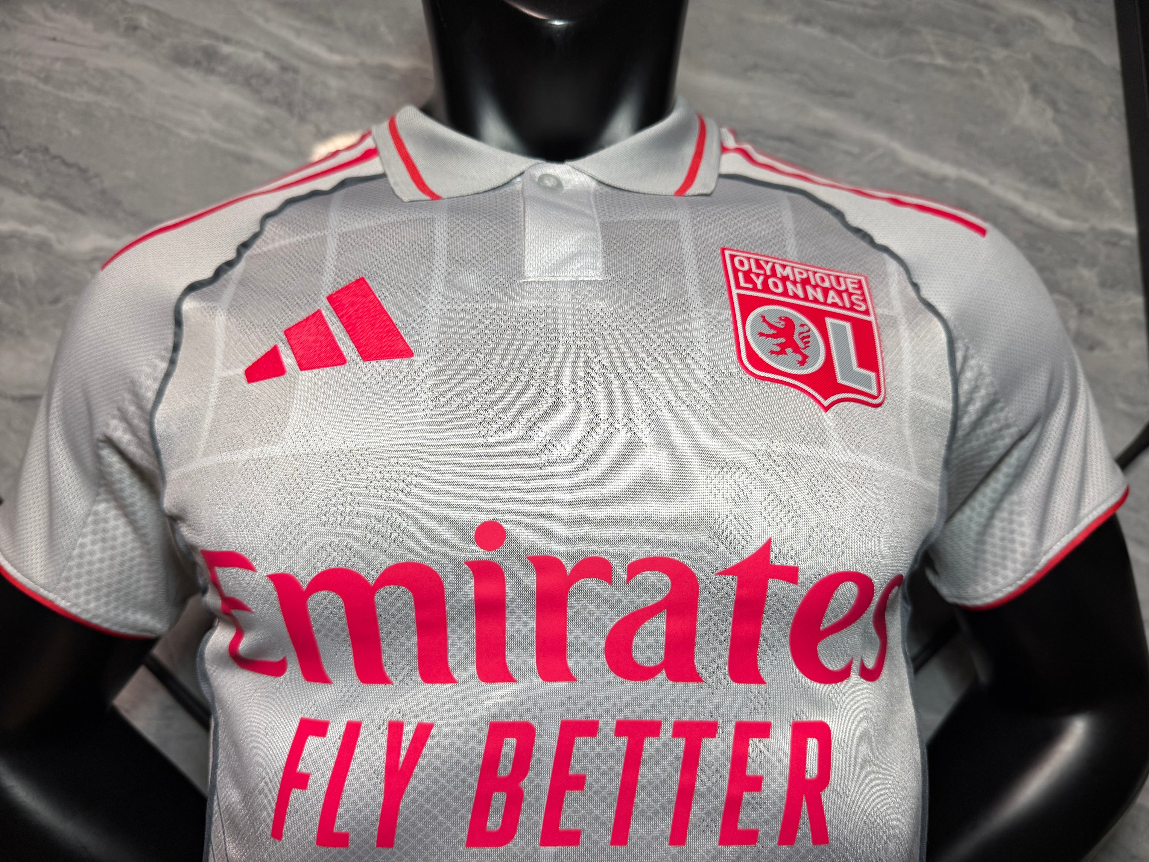 25-26里昂二客玩家版本