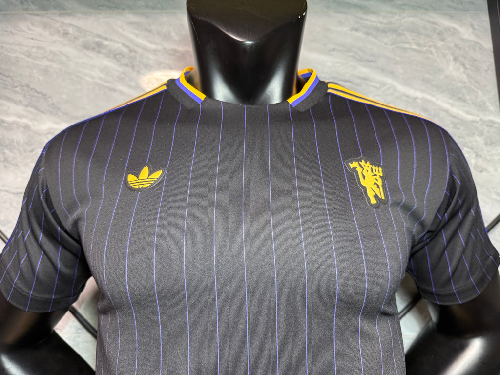 25-26曼联复古款三叶黑玩家版本