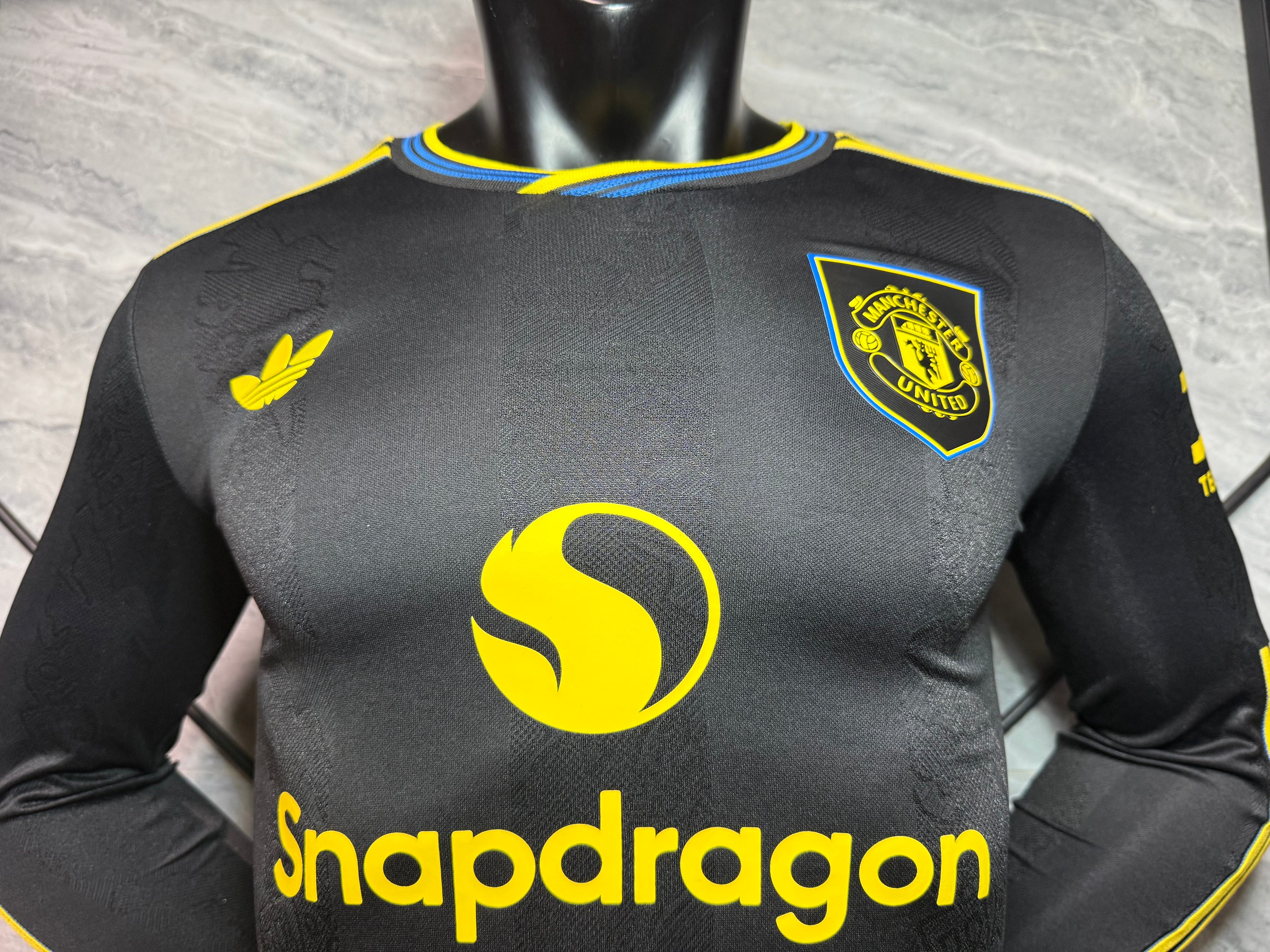 长袖球员 25-26曼联二客玩家版本