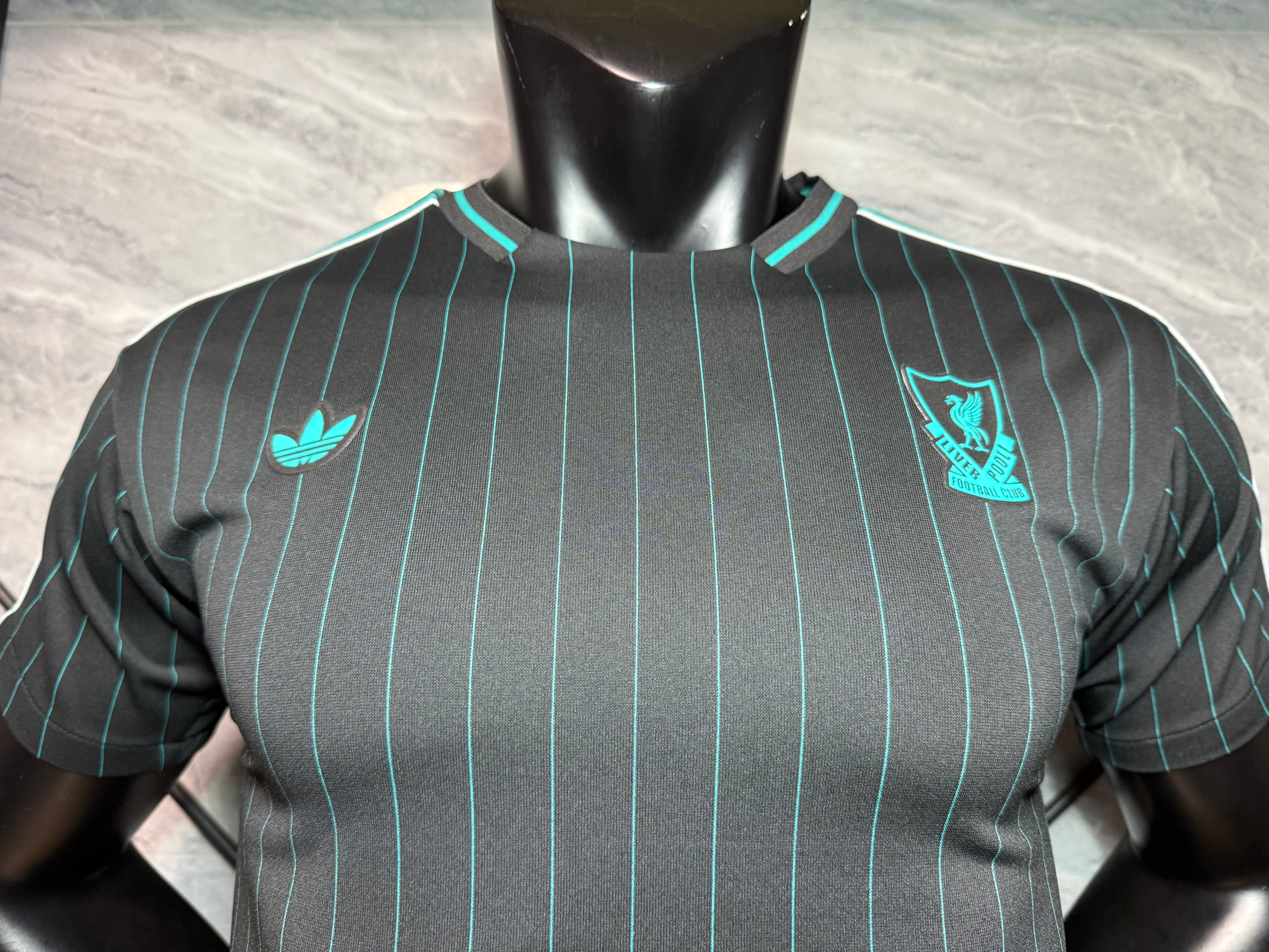 25-26利物浦复古款三叶上青色玩家版本