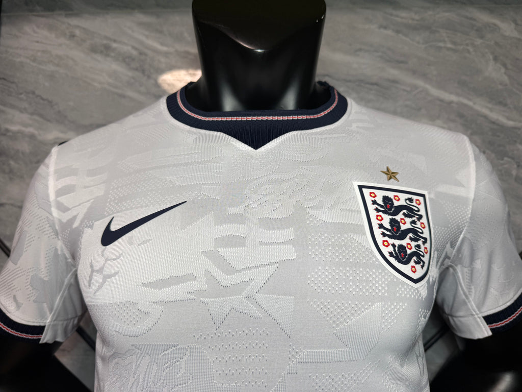 25-26英格兰主场玩家版本