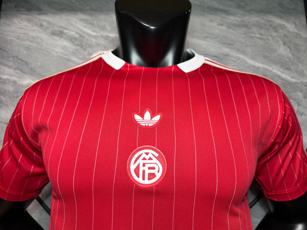 25-26拜仁复古款三叶大红玩家版本