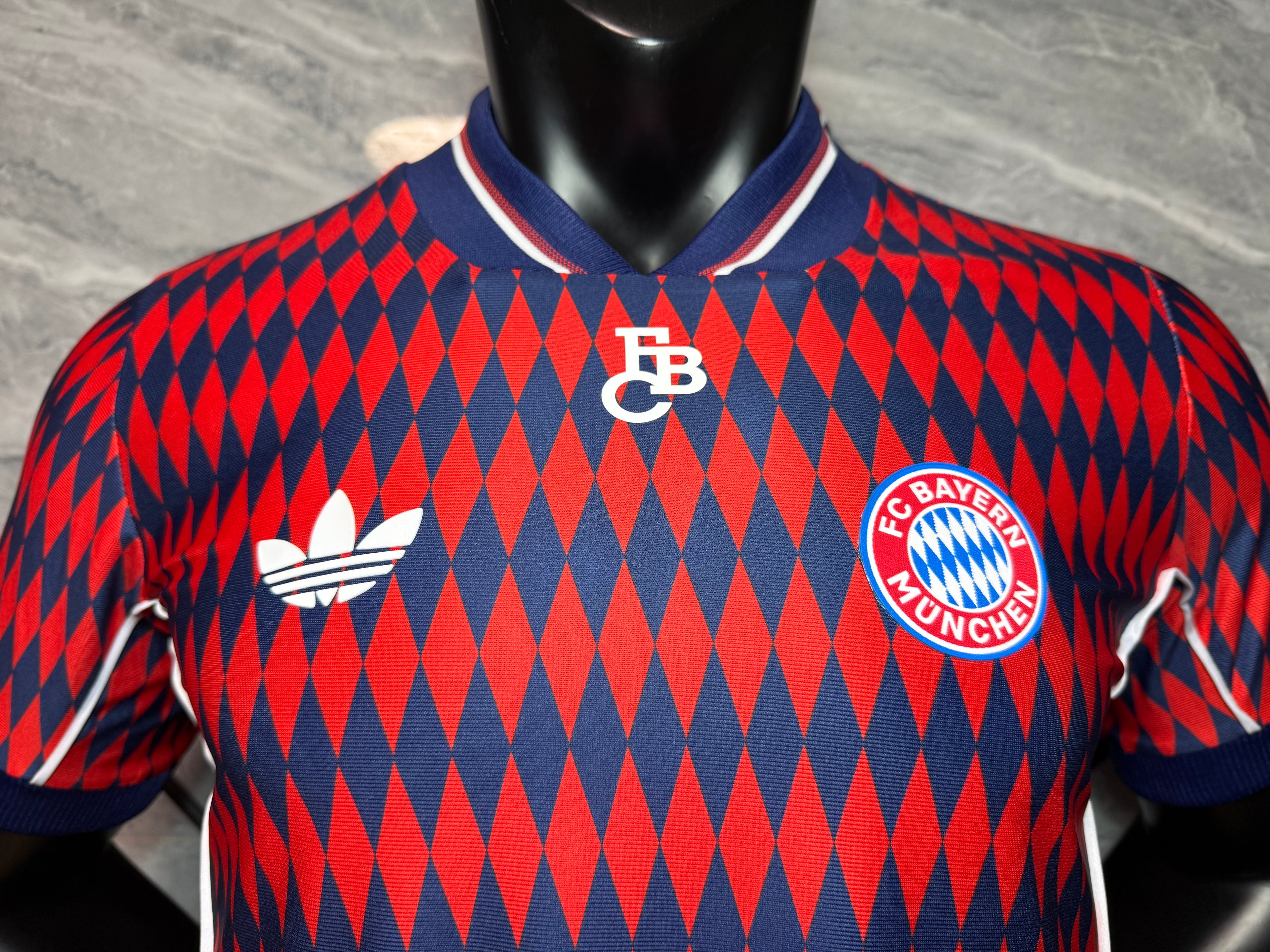 25-26拜仁复古款三叶红FBC