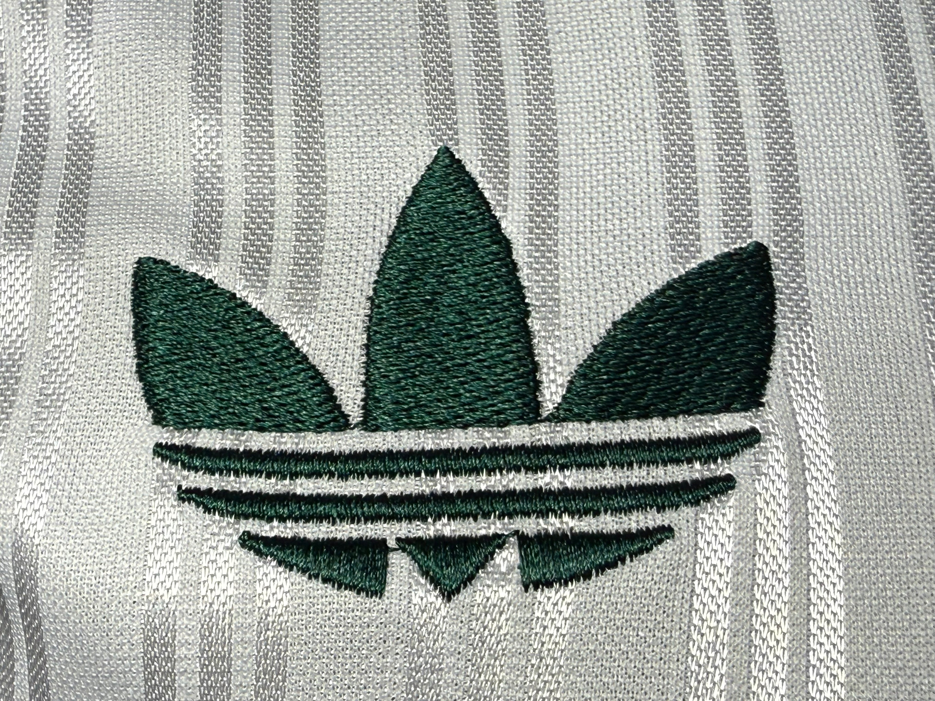 25-26绿洲Oasis乐队25周年纪念联名款白绿玩家版本