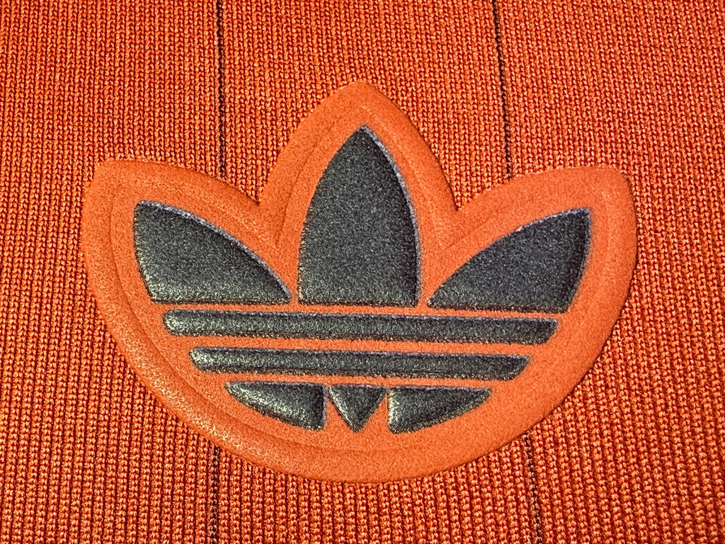 25-26拜仁复古款三叶红玩家版本