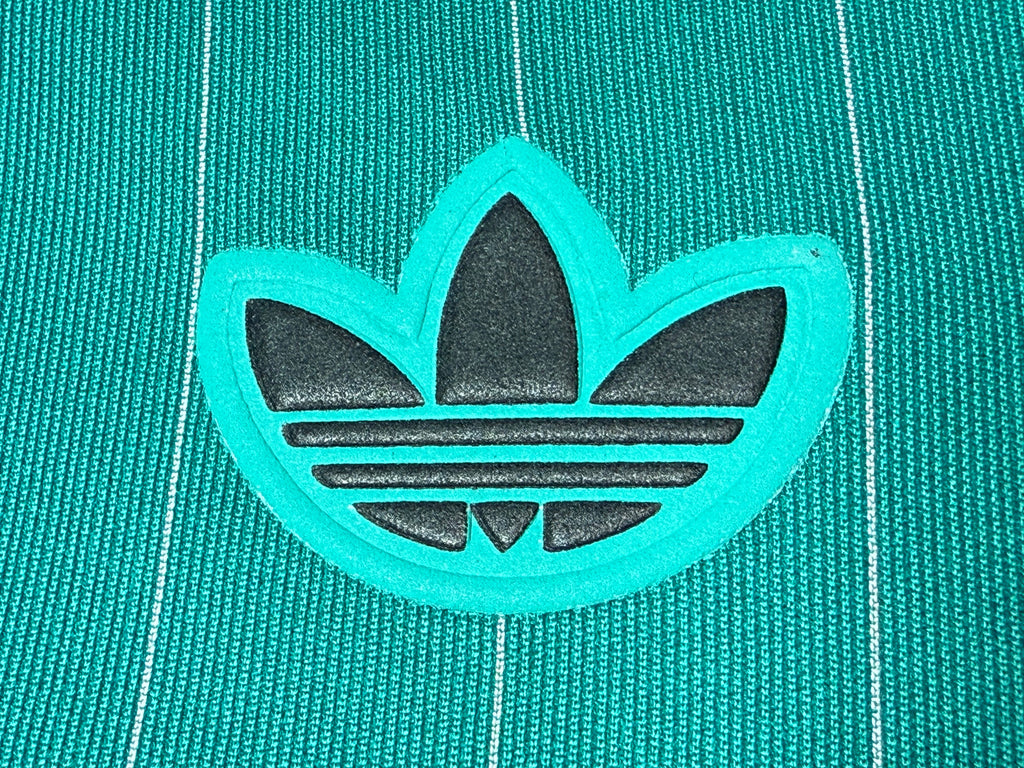 25-26利物浦复古款三叶青草绿玩家版本