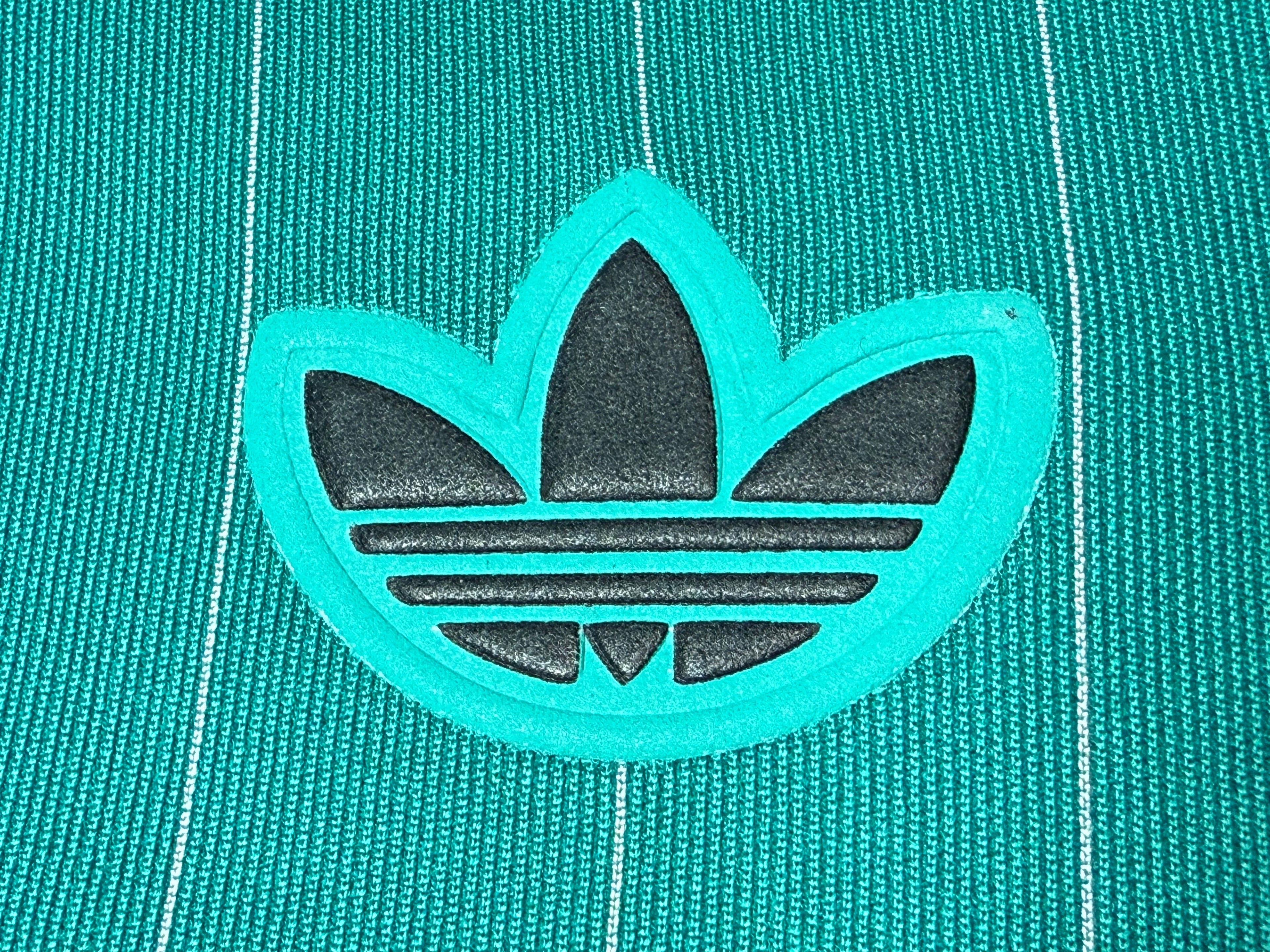 25-26利物浦复古款三叶青草绿玩家版本