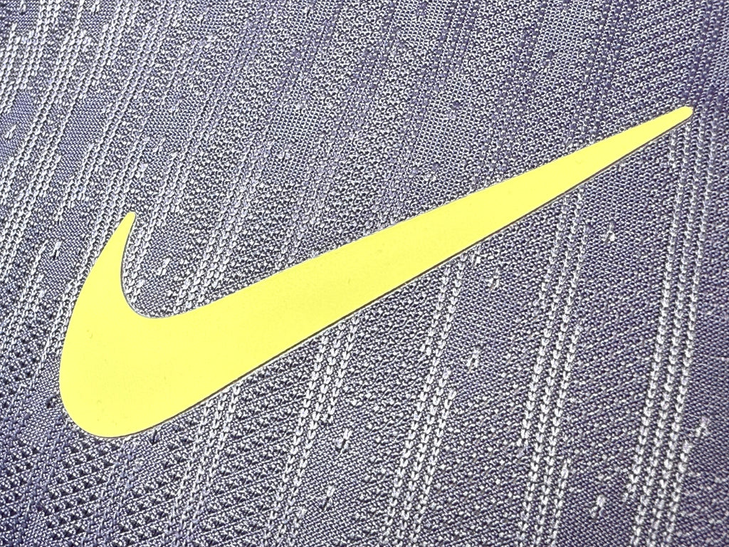 24-25英格兰客场玩家版本