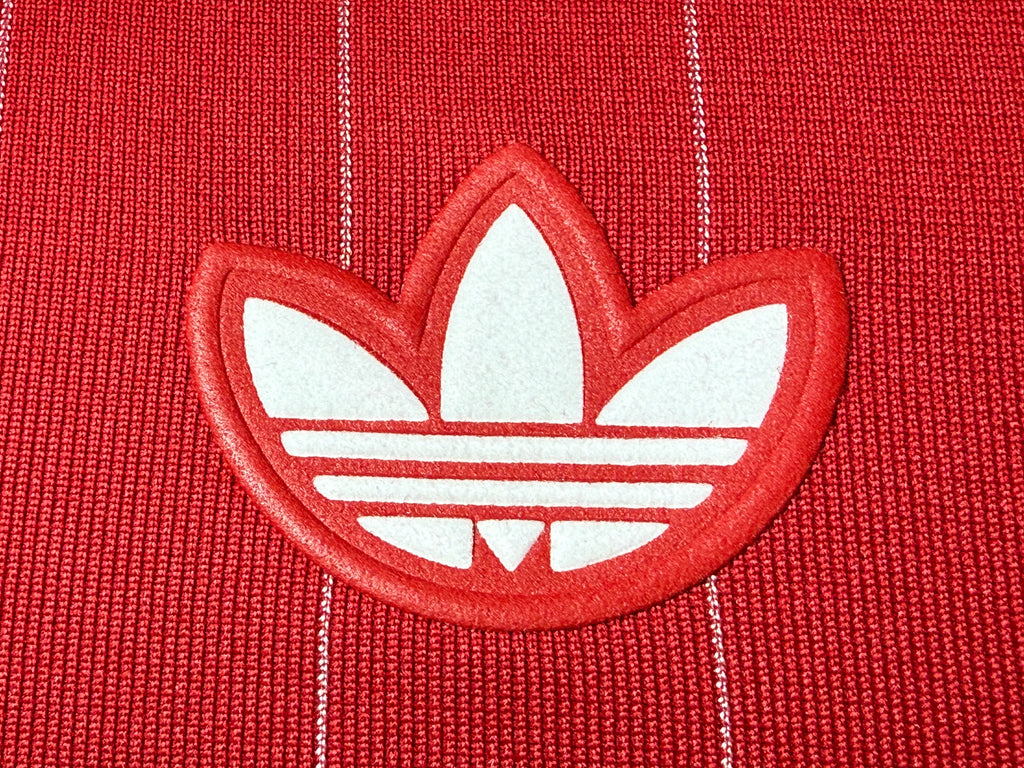 25-26拜仁复古款三叶大红玩家版本