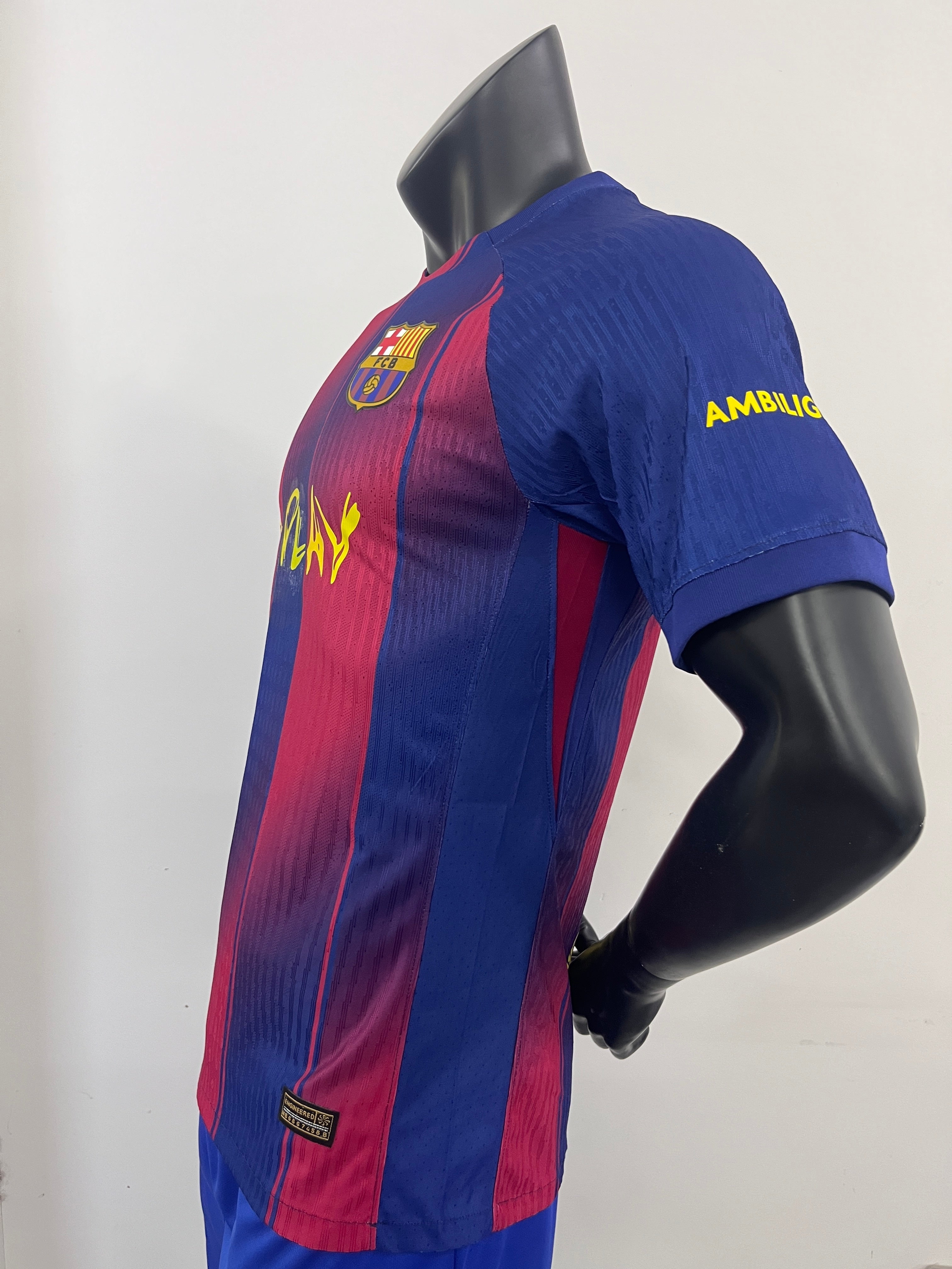 25-26巴塞联名版