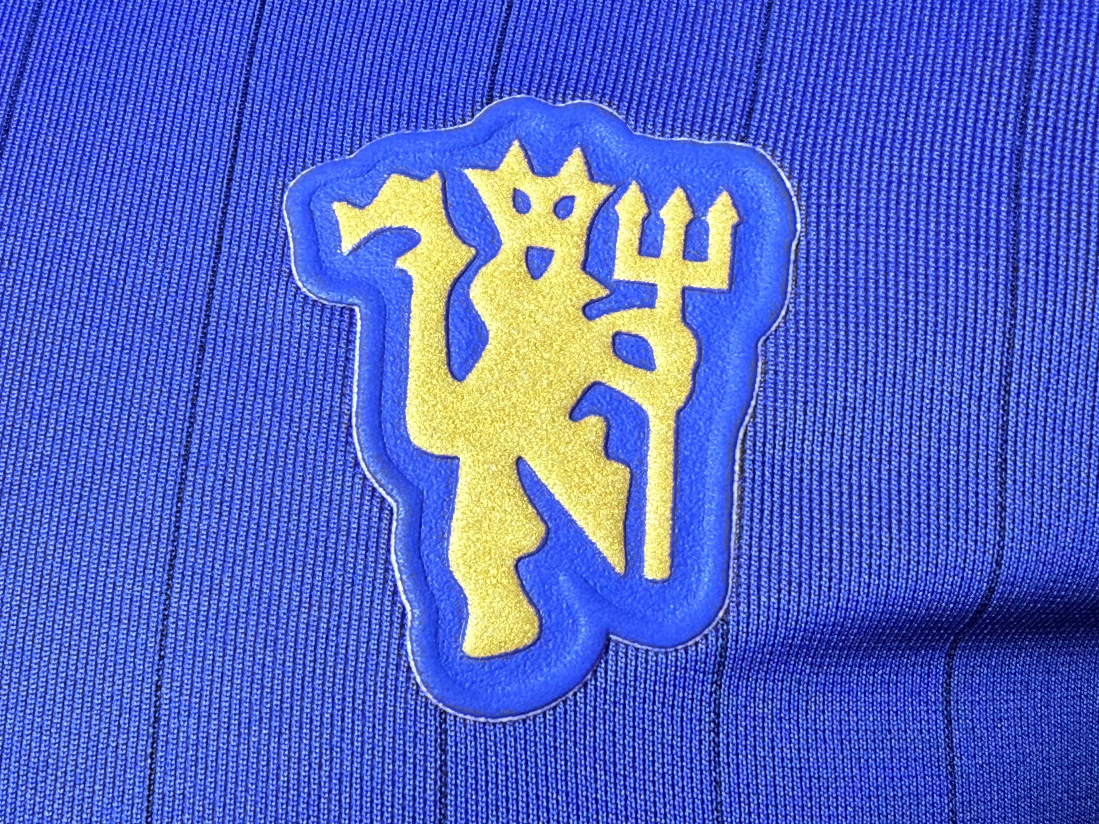 25-26曼联复古款三叶紫玩家版本