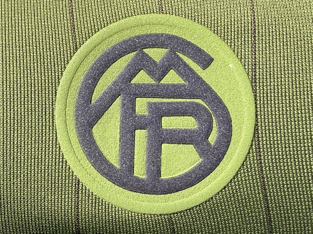 25-26拜仁复古款三叶抺茶绿玩家版本