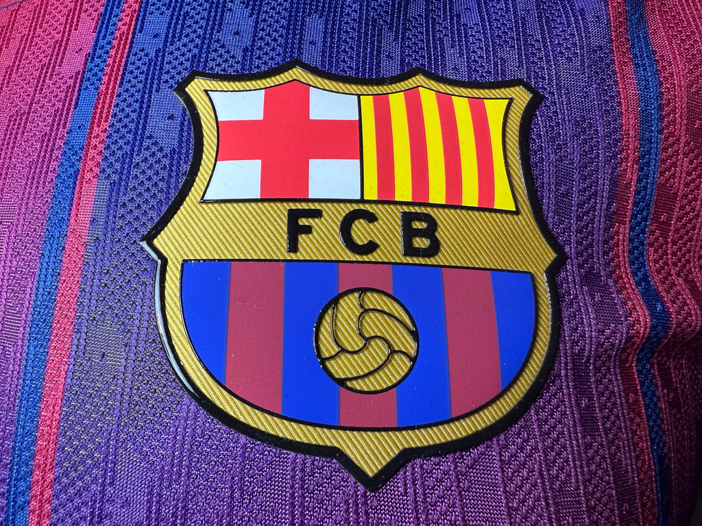 25-26巴萨主场联名玩家版本