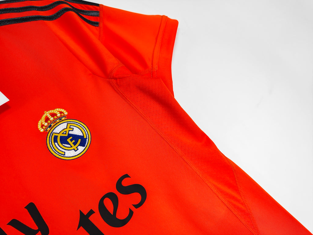 2013-14赛季皇马二客橙色怀旧版本