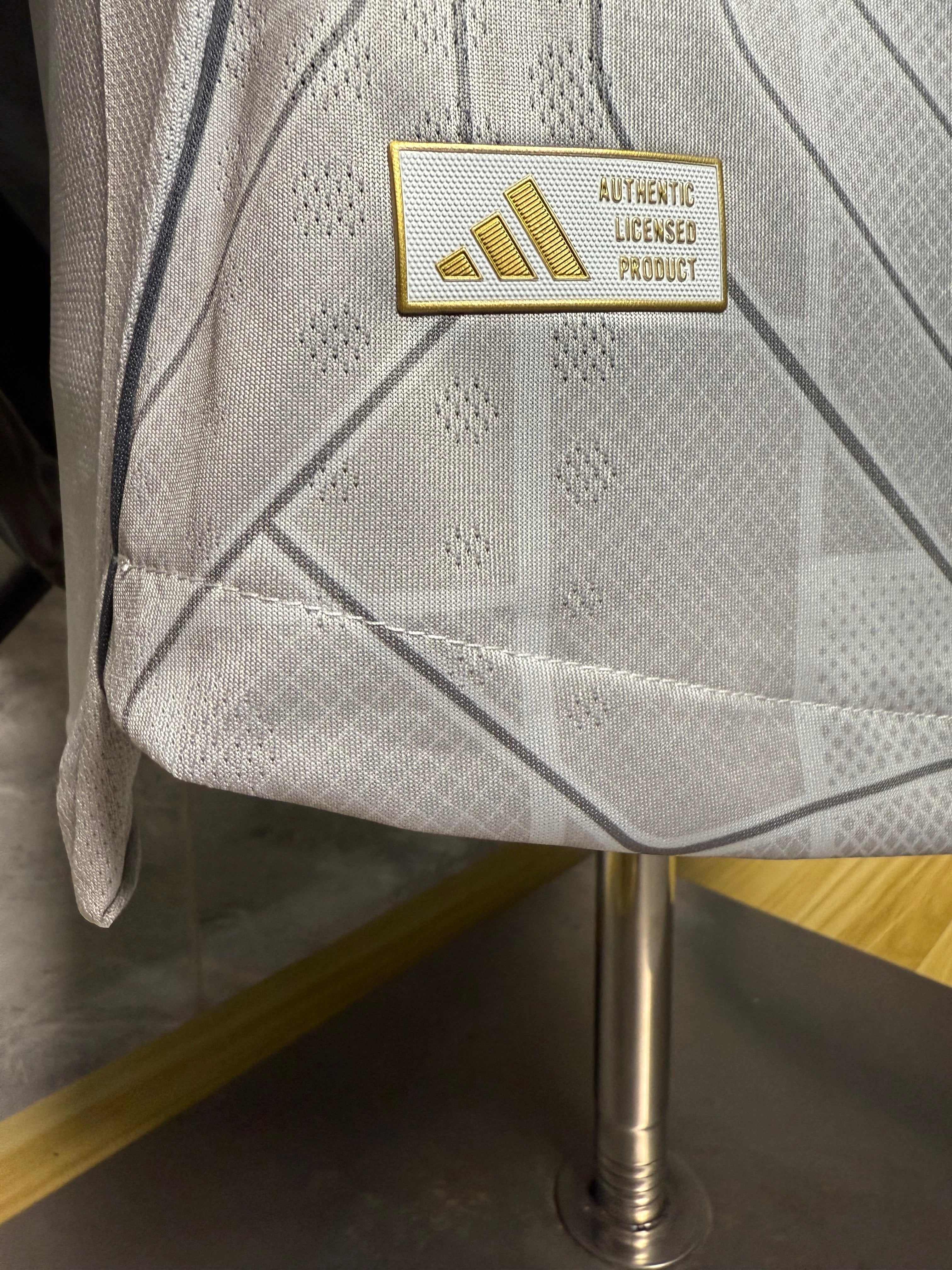 25-26里昂二客玩家版本