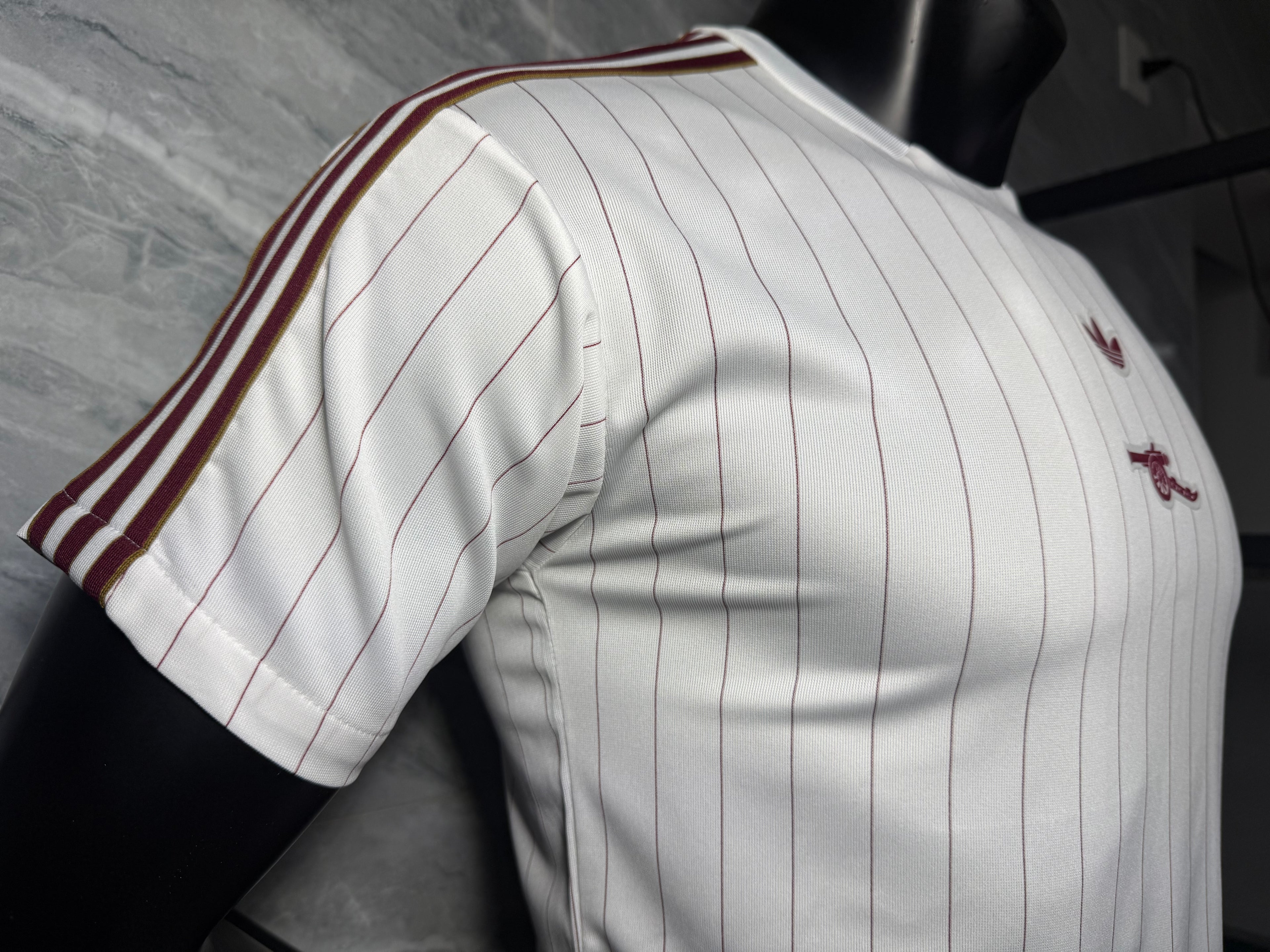 25-26阿森纳复古款三叶白玩家版本