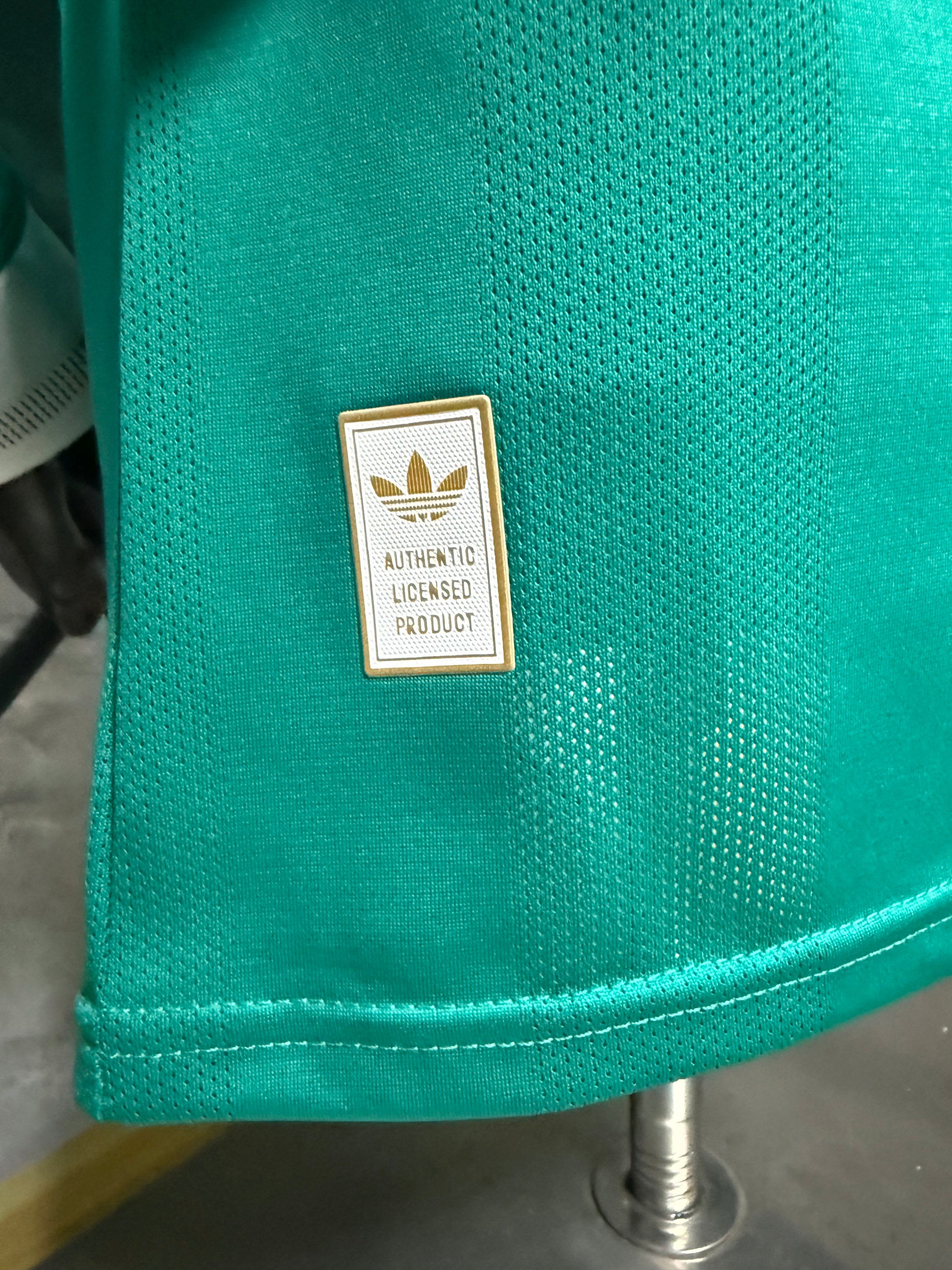 长袖球员 25-26利物浦二客